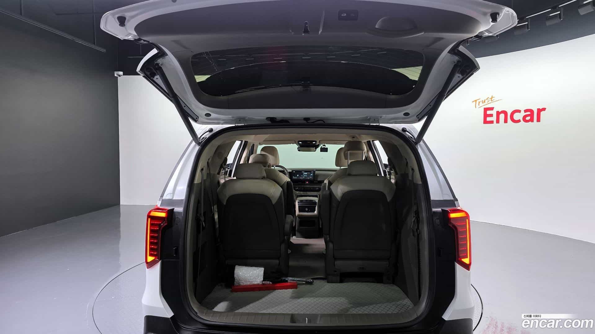 Canival Kia 2025.5-OPTION-024