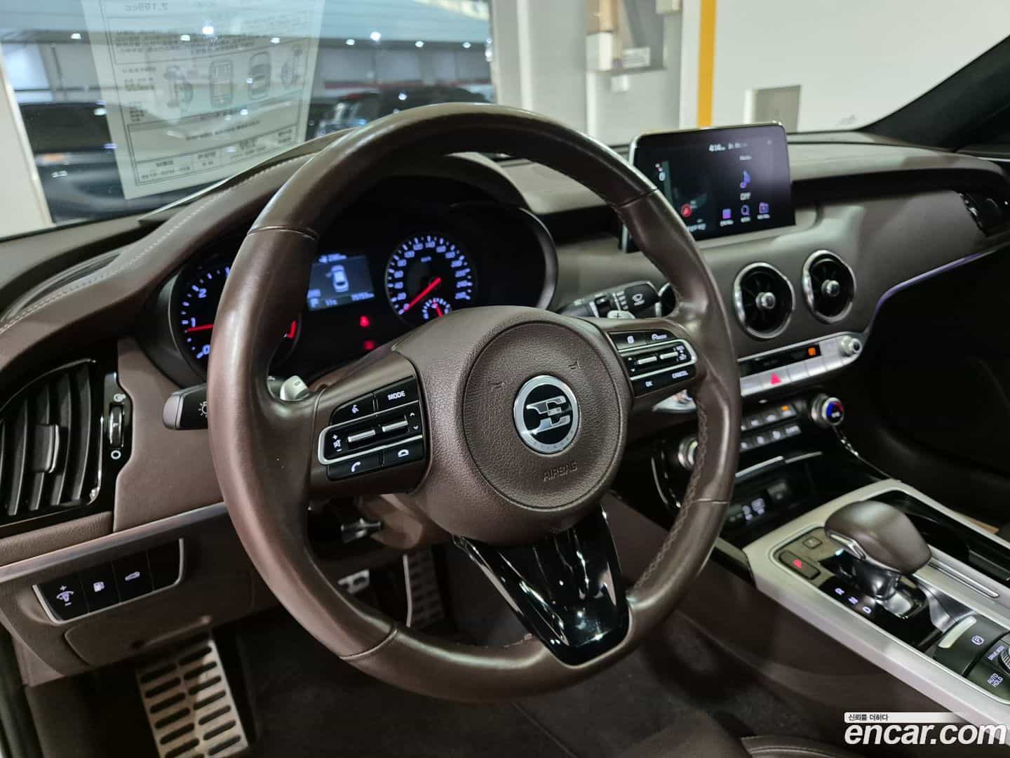 Stinger Kia 2019.2-INNER-009