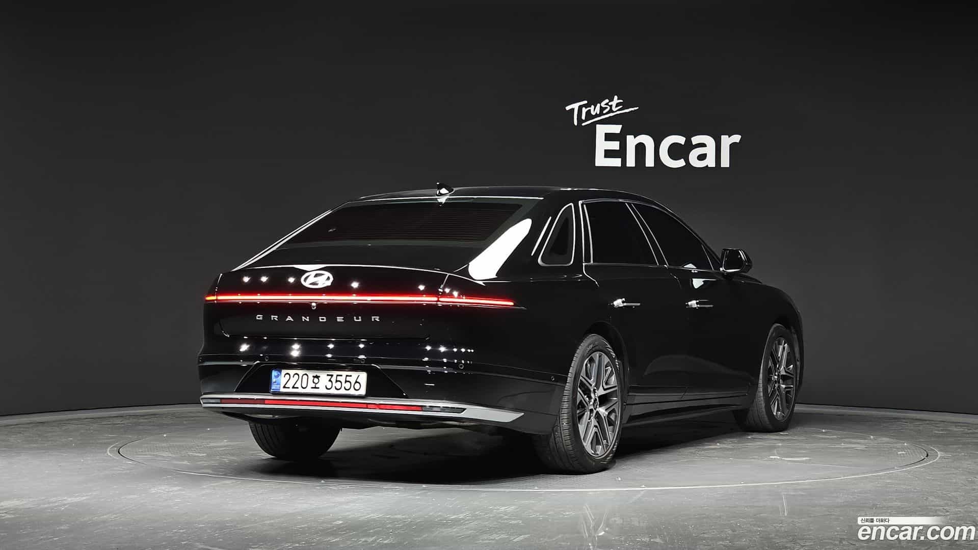 Grandeur Hyundai 2023.3-OUTER-002
