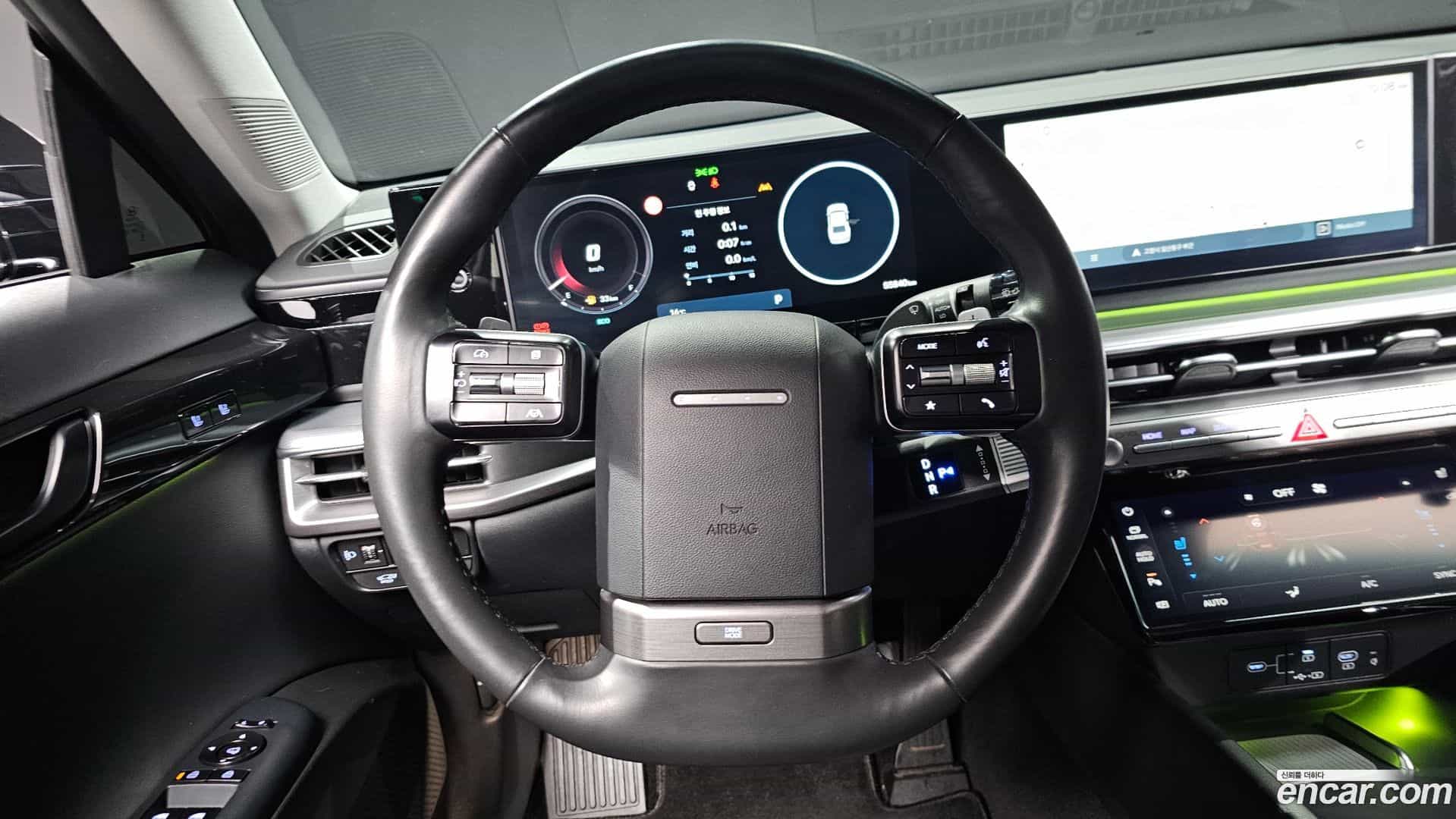 Grandeur Hyundai 2023.3-OPTION-017