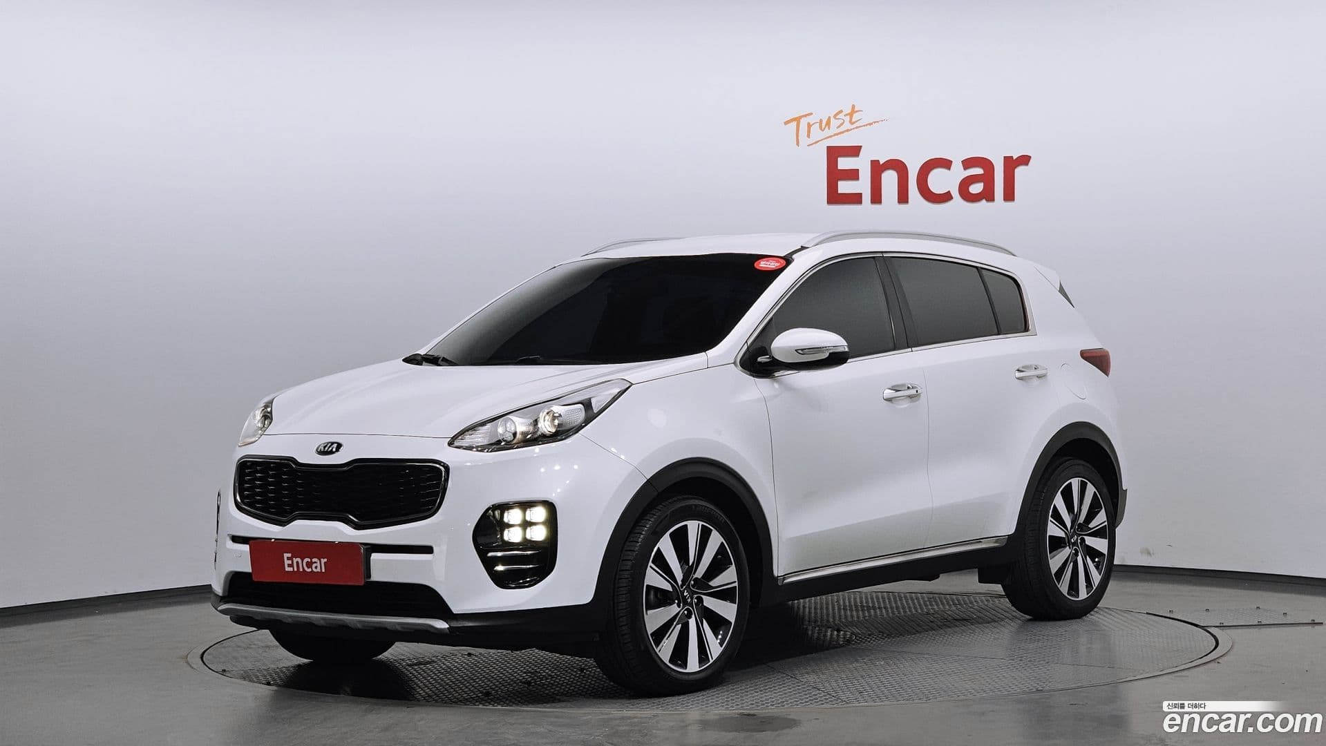 Main__Slider__Photo:Sportage Kia 2017.4-0