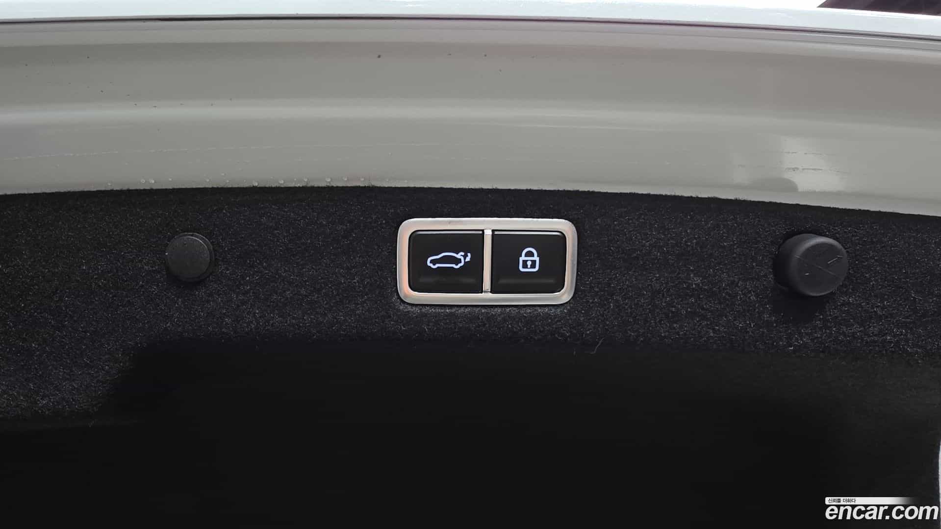 Grandeur Hyundai 2025.1-OPTION-024
