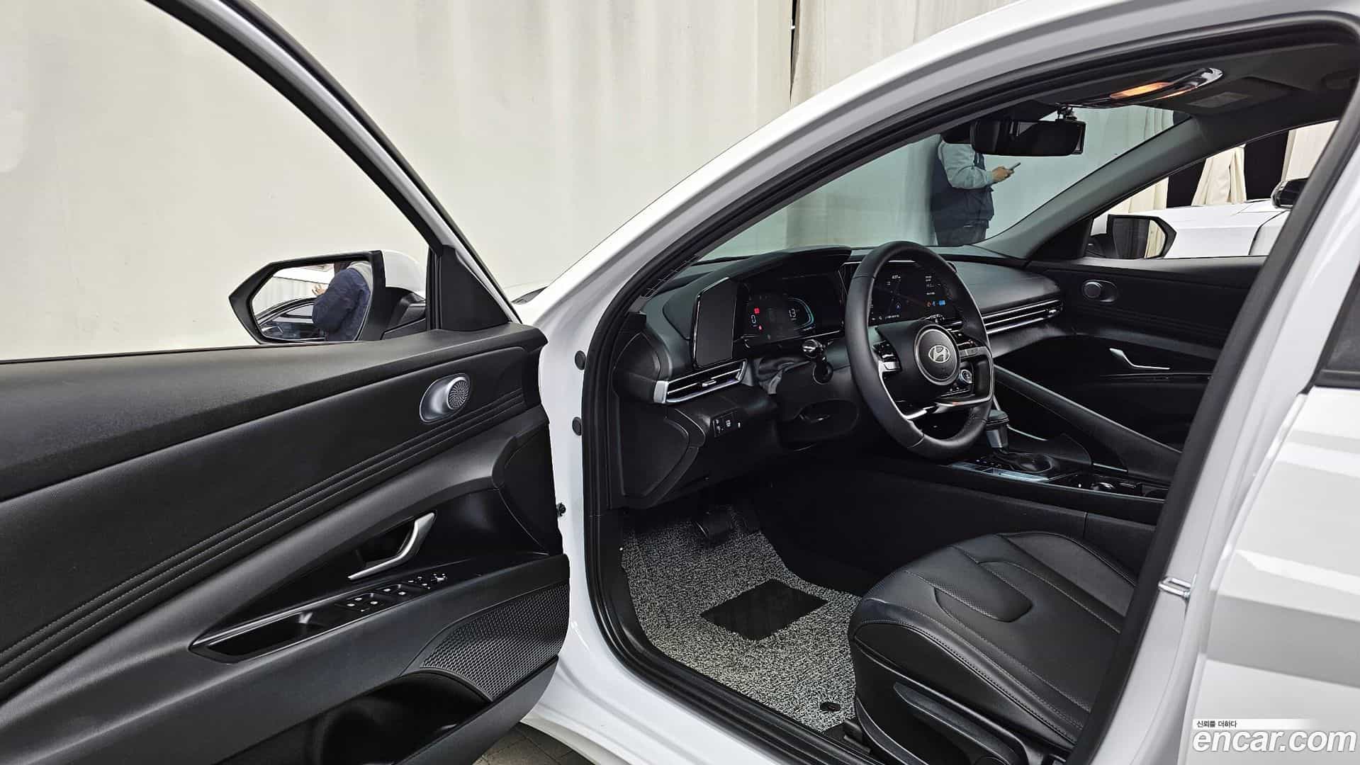 AVANTE Hyundai 2025.8-INNER-010