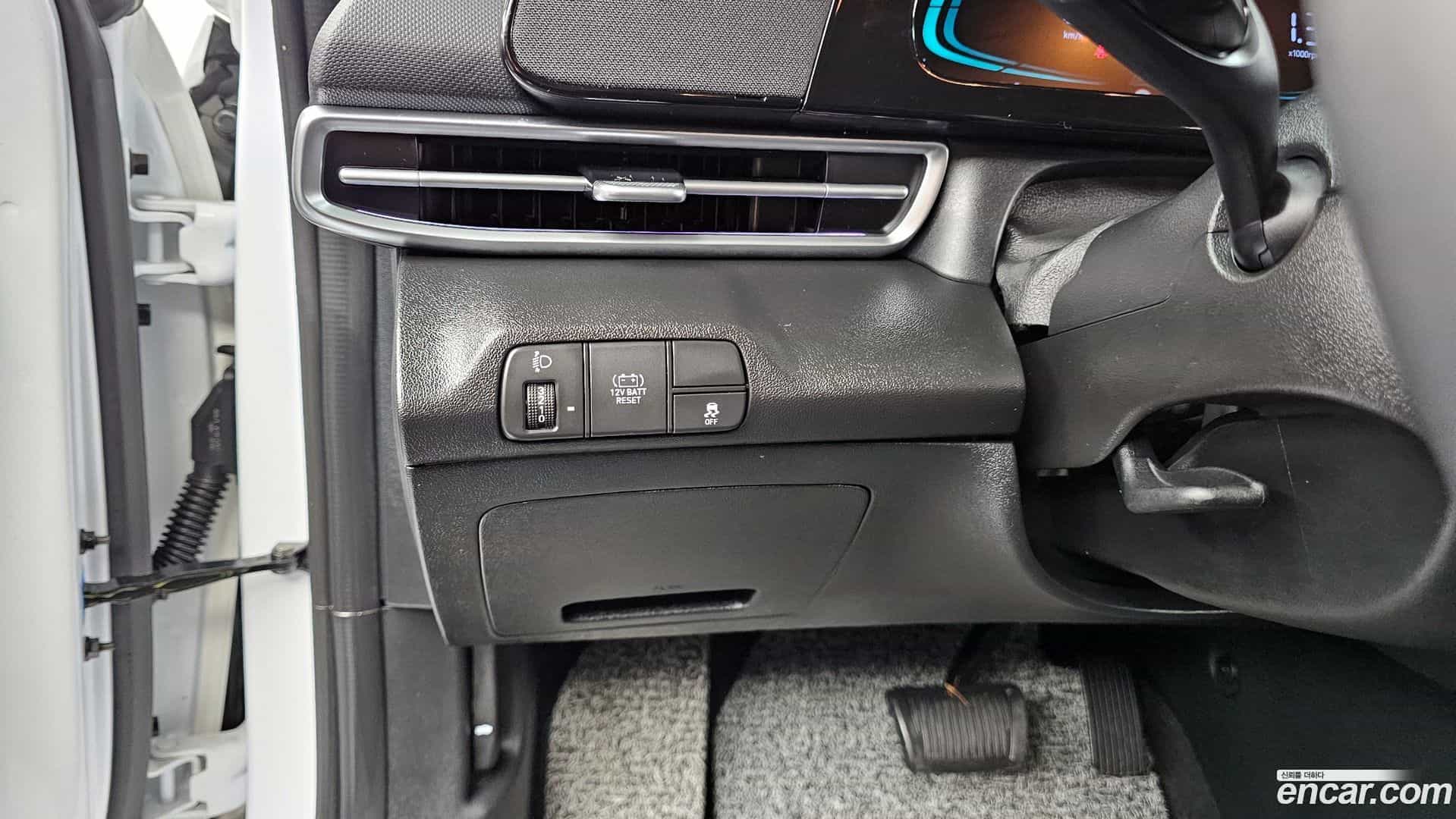 AVANTE Hyundai 2025.8-OPTION-020