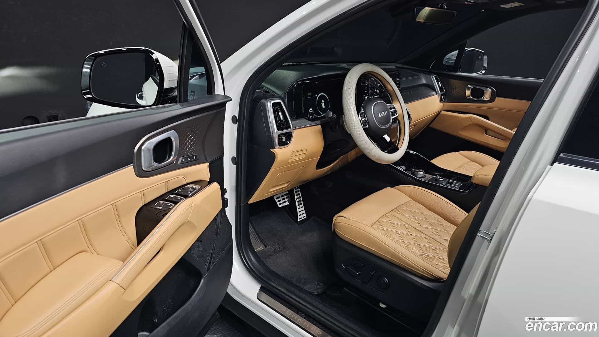 Sorento Kia 2023.1-OPTION-015