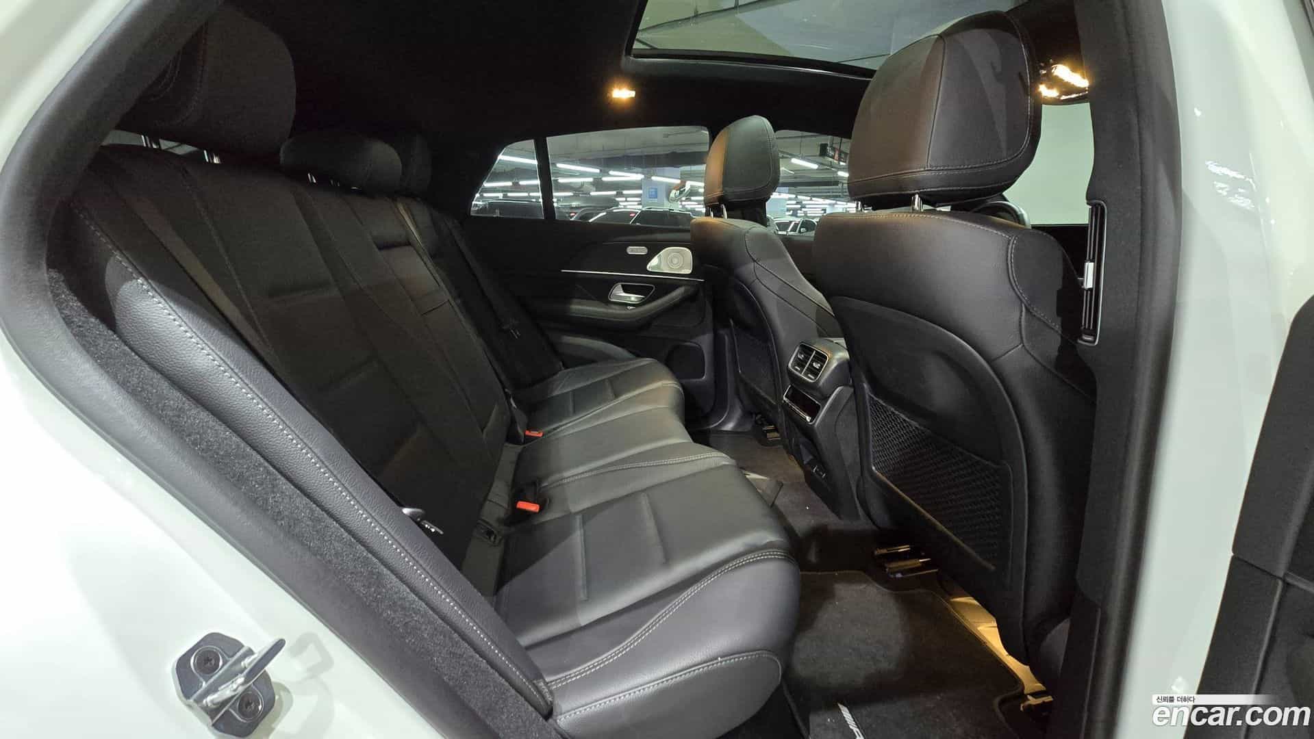 GLE-Class Mercedes-Benz 2024.10-OPTION-024