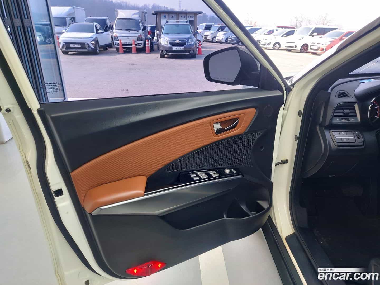 TIBOLI KG Mobility 2019.1-OPTION-015