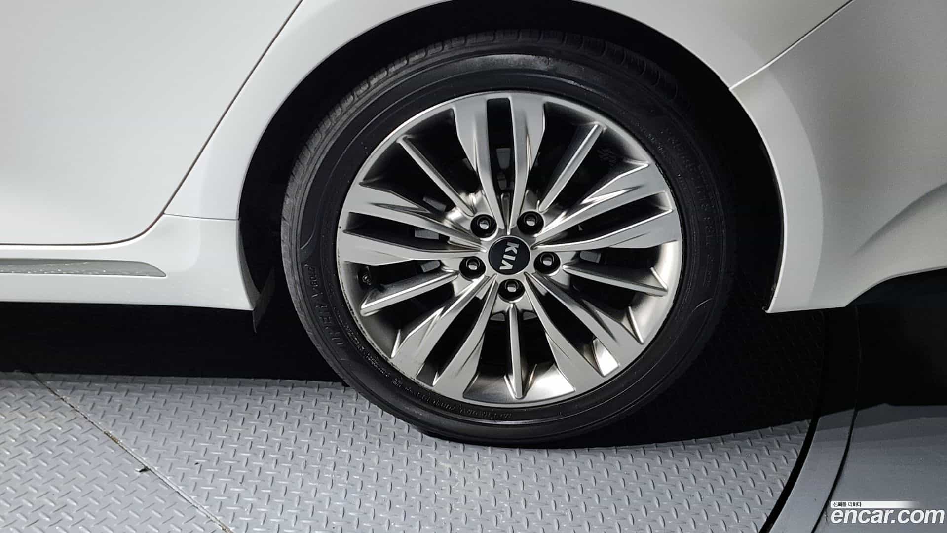 K5 Kia 2019.1-OUTER-005