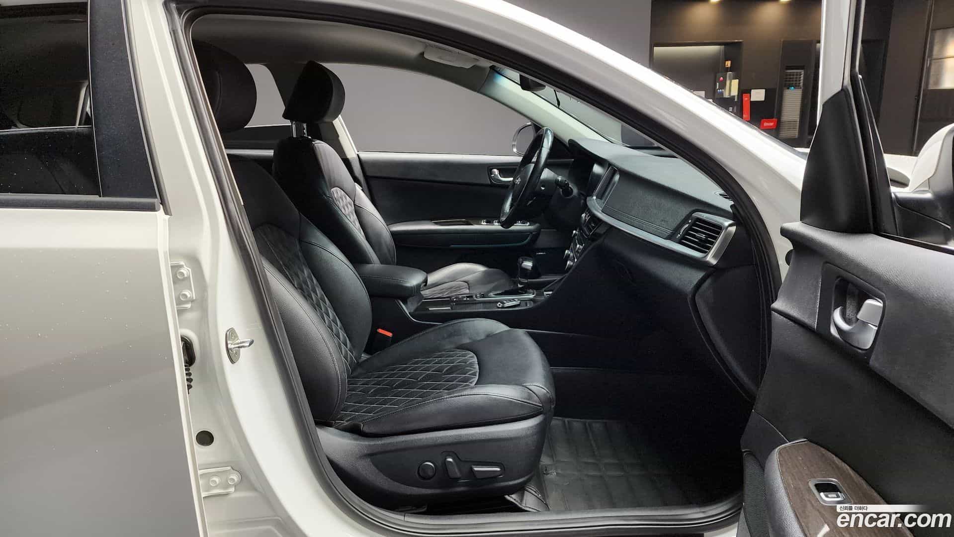 K5 Kia 2019.1-INNER-010
