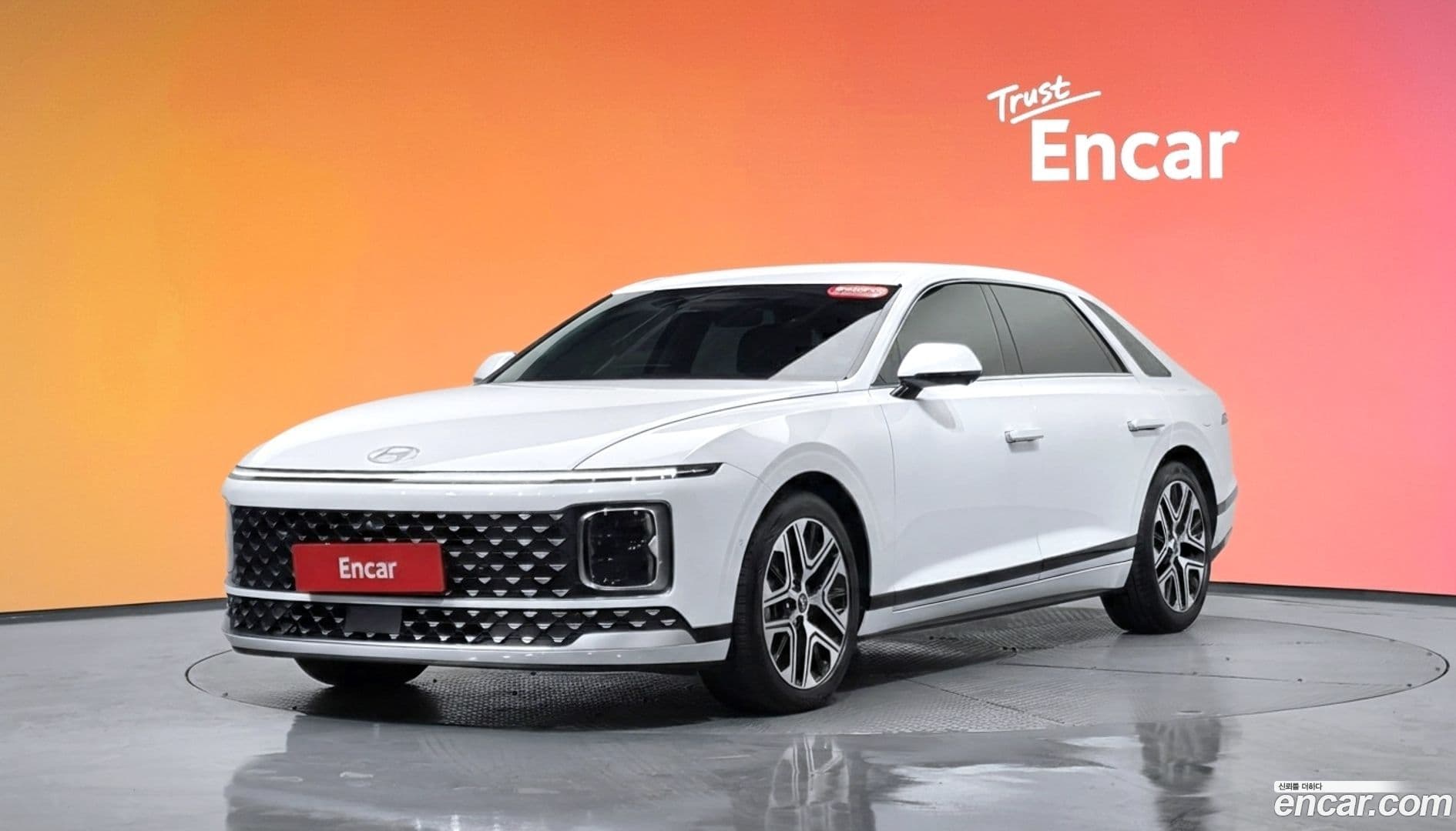 Main__Slider__Photo:Grandeur Hyundai 2023.3-0