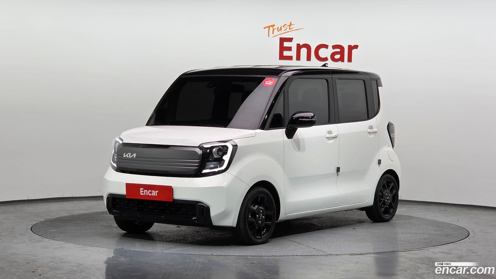 Main__Slider__Photo:RAY Kia 2024.0-0