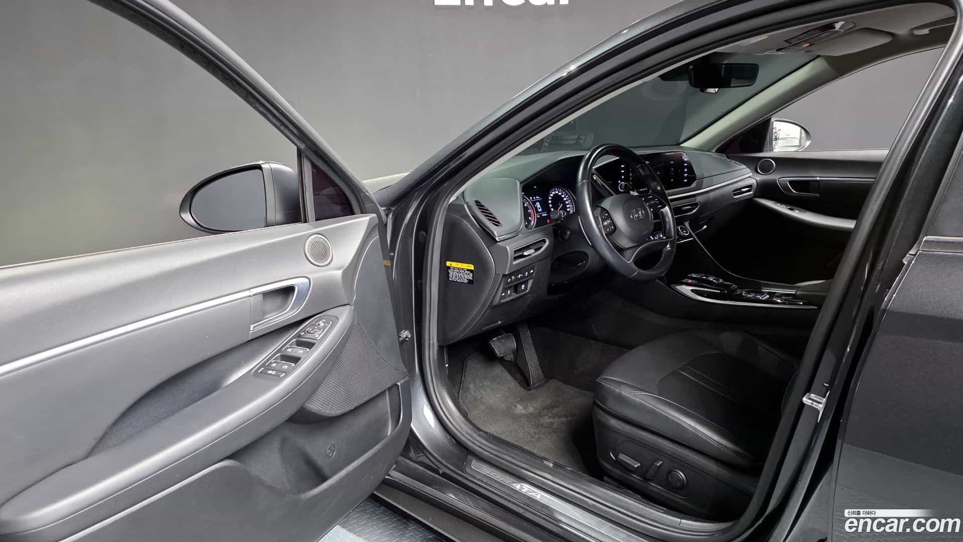 Sonata Hyundai 2020.0-INNER-010