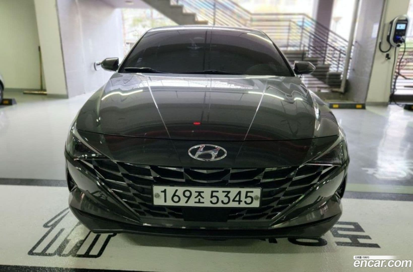 Main__Slider__Photo:AVANTE Hyundai 2020.5-0