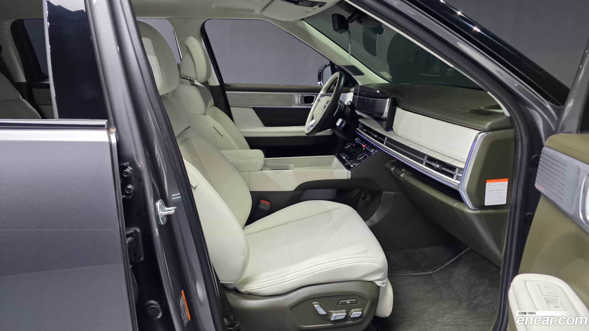 Santafe Hyundai 2023.11-OPTION-015