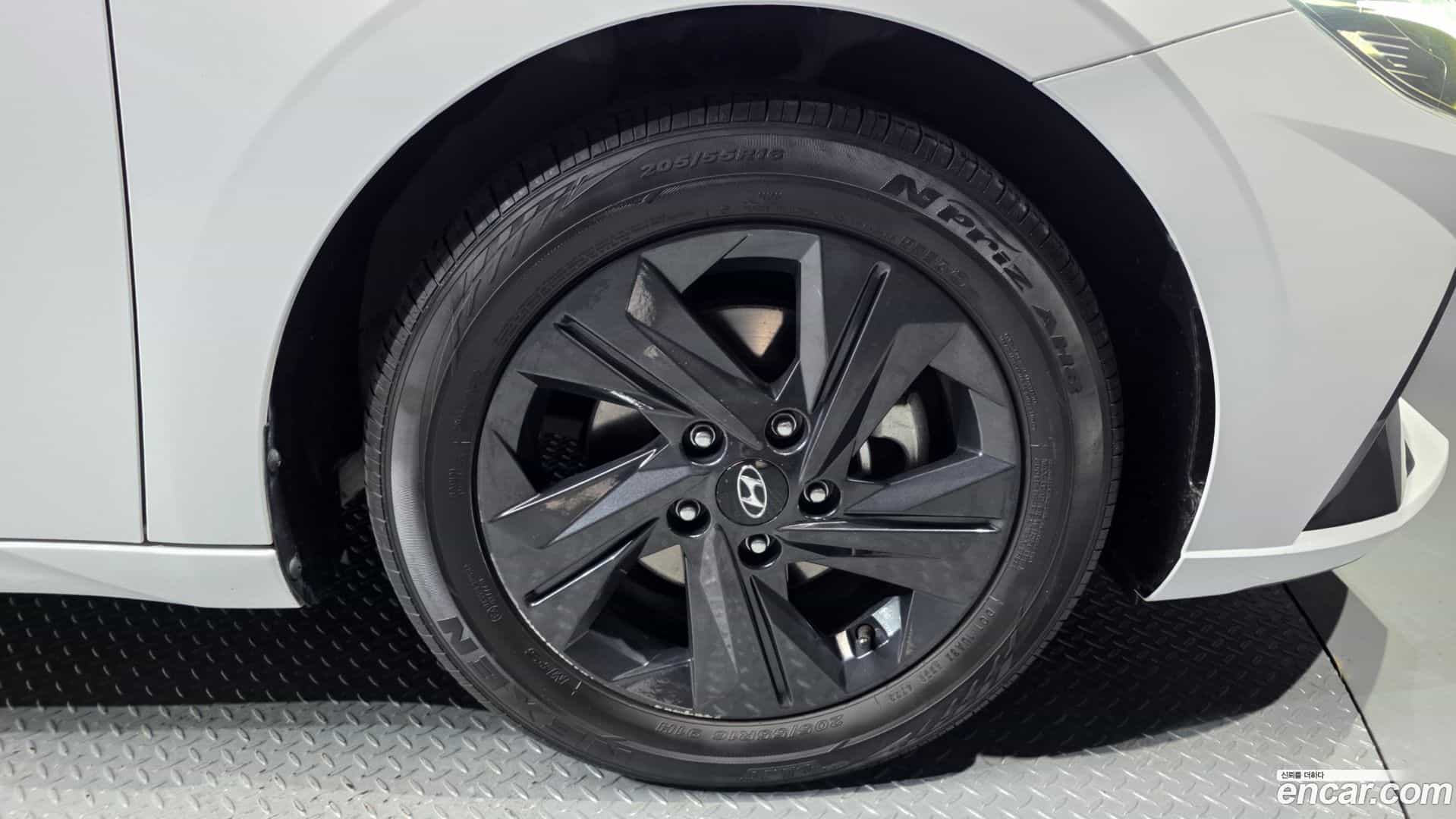 AVANTE Hyundai 2022.4-OUTER-005