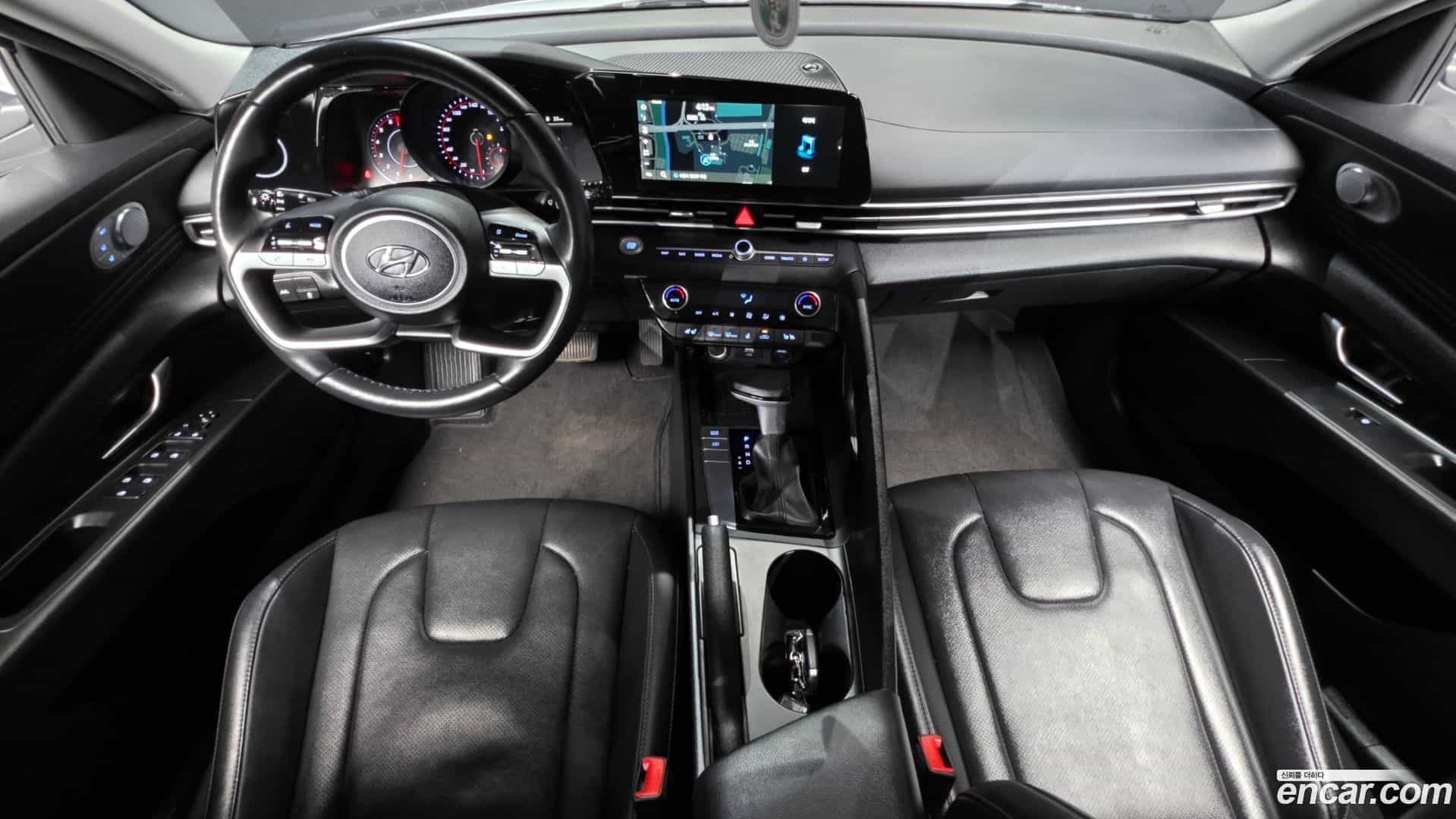 AVANTE Hyundai 2022.4-INNER-007