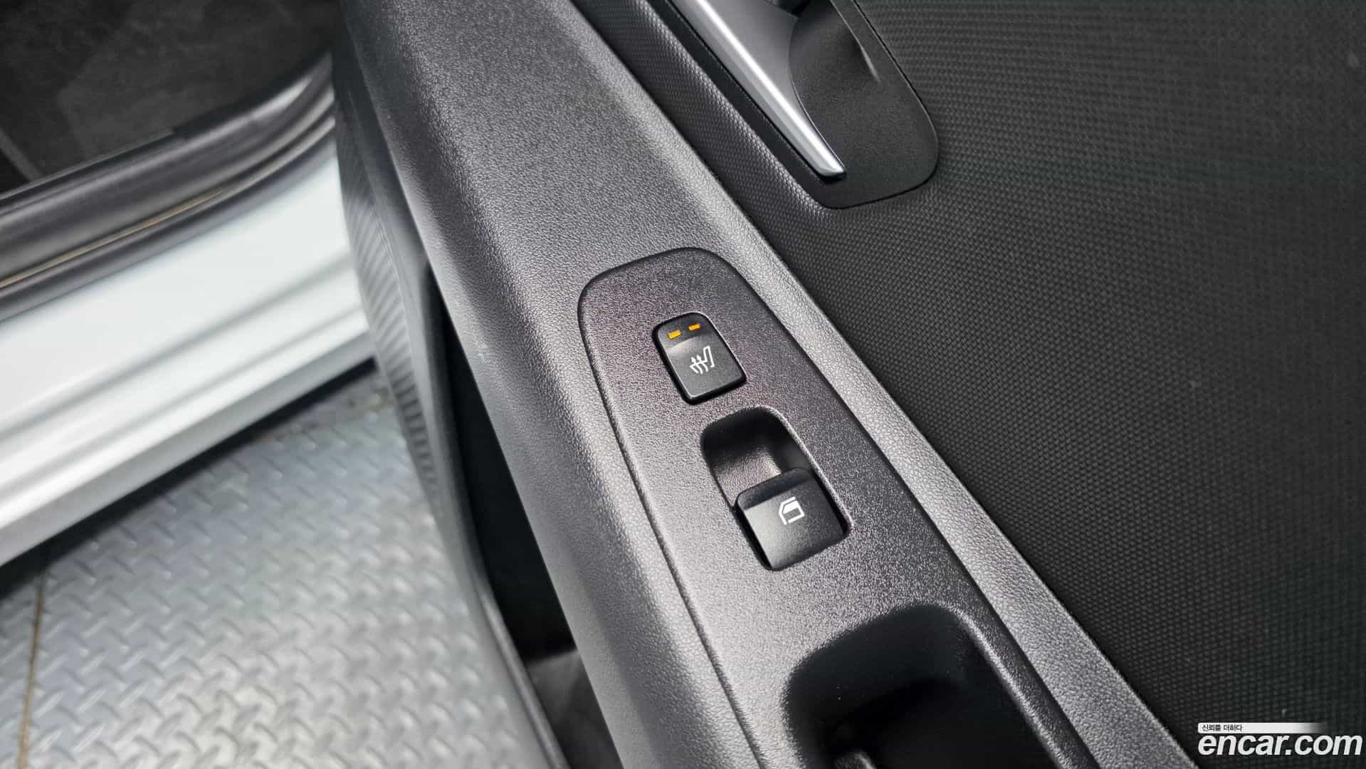 AVANTE Hyundai 2022.4-OPTION-023