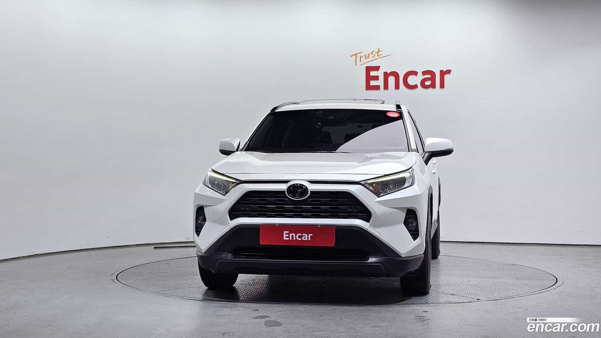 RAV4 Toyota 2019.5-OUTER-003