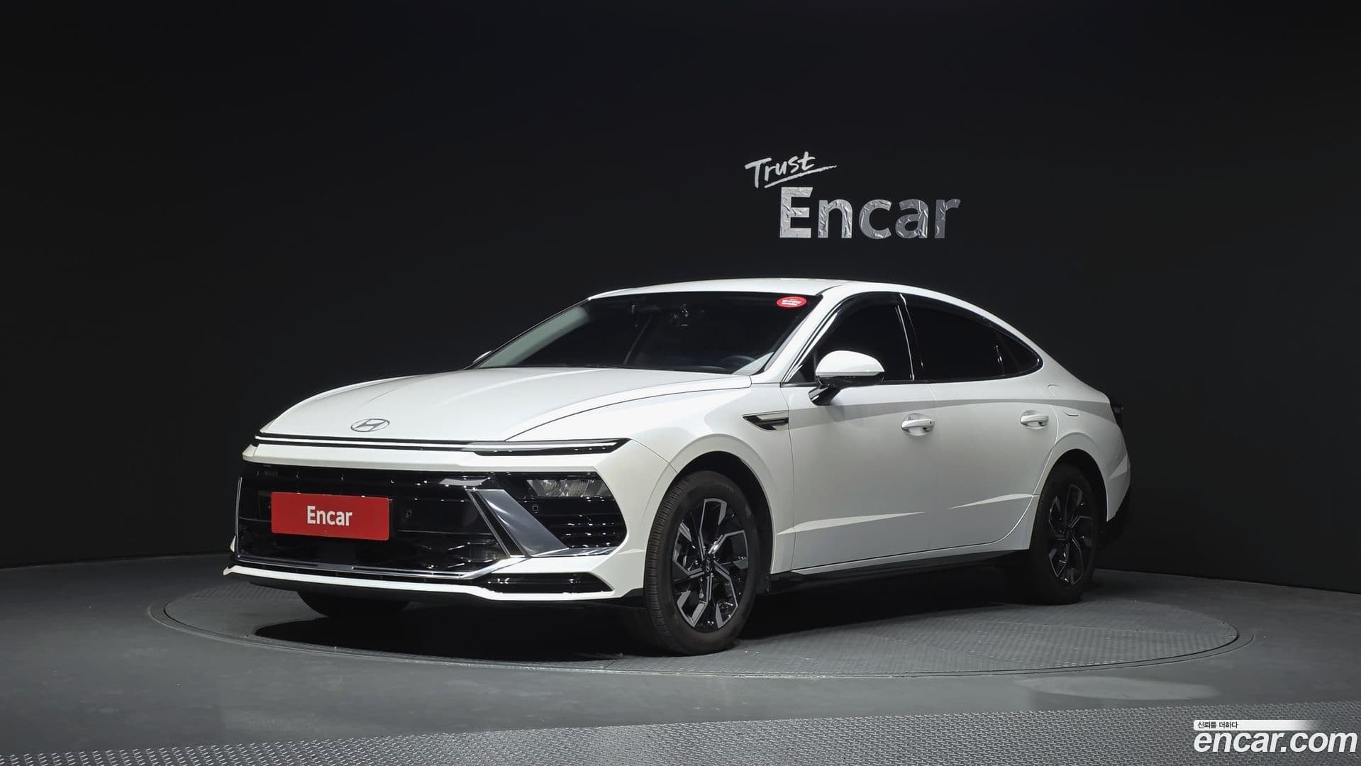 Main__Slider__Photo:Sonata Hyundai 2024.9-0