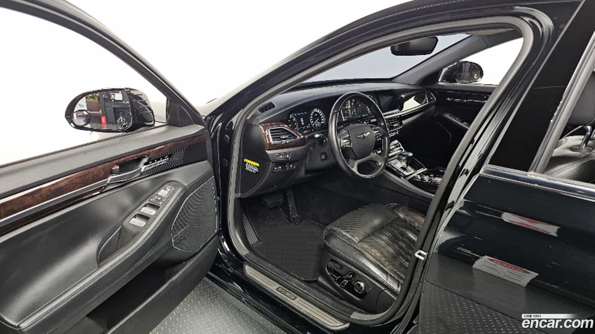 EQ900 Genesis 2017.2-OPTION-015
