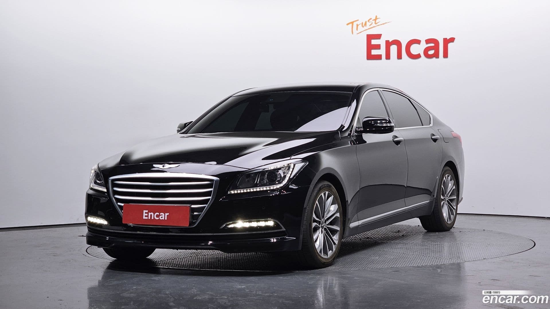 Main__Slider__Photo:Genesis Hyundai 2014.9-0