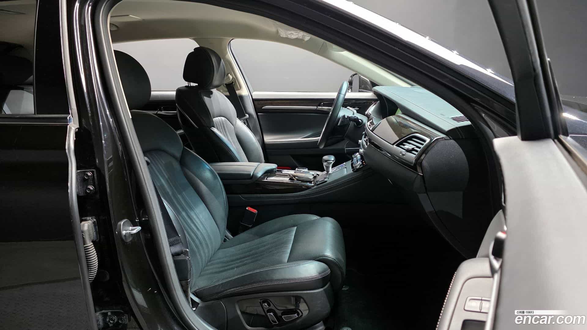 G90 Genesis 2019.3-INNER-010