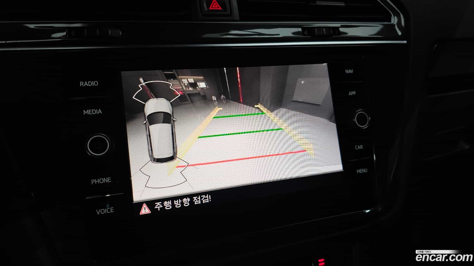 Tiguan Volkswagen 2021.7-OPTION-019