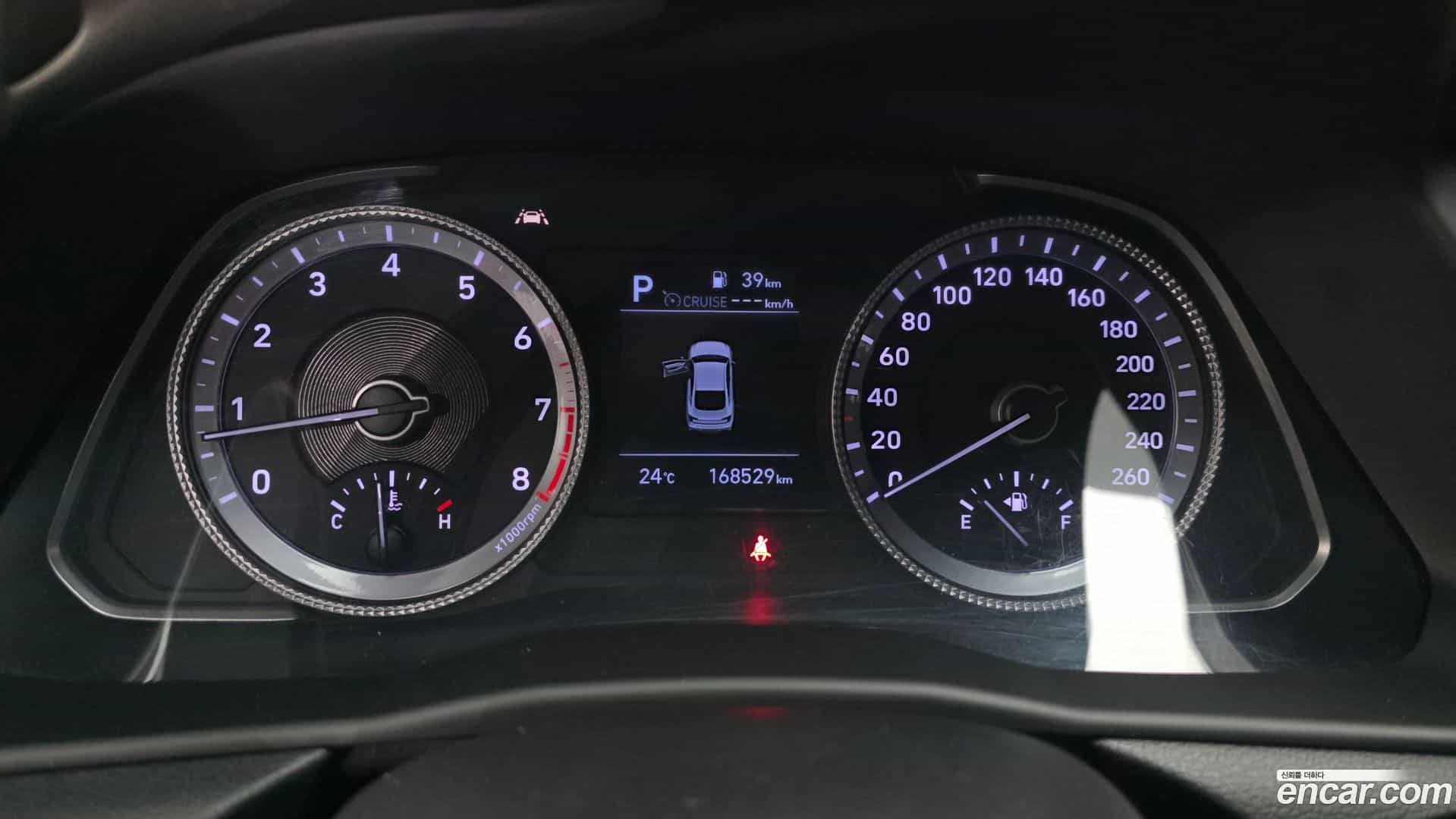 Sonata Hyundai 2019.11-INNER-008