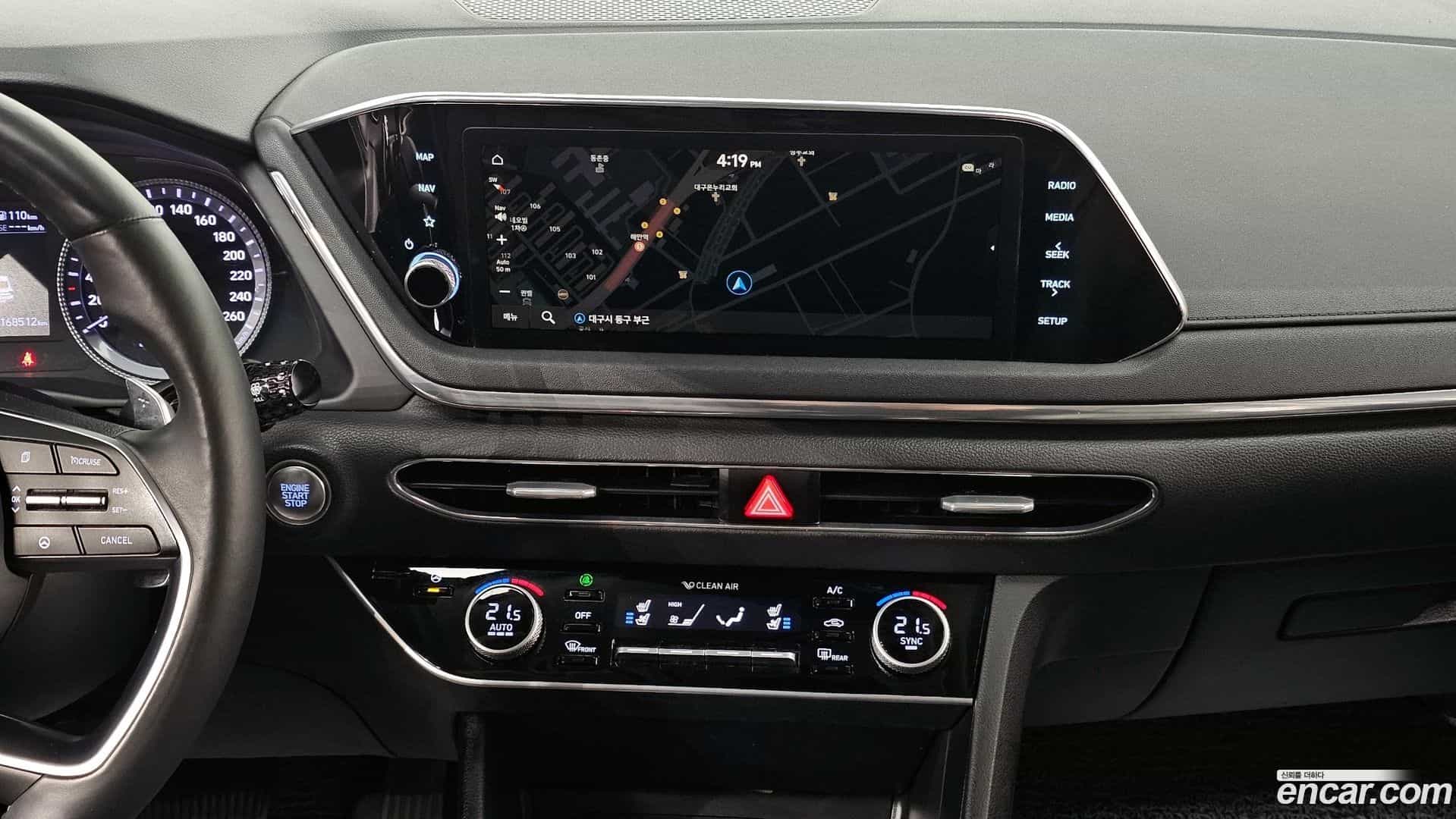Sonata Hyundai 2019.11-OPTION-019