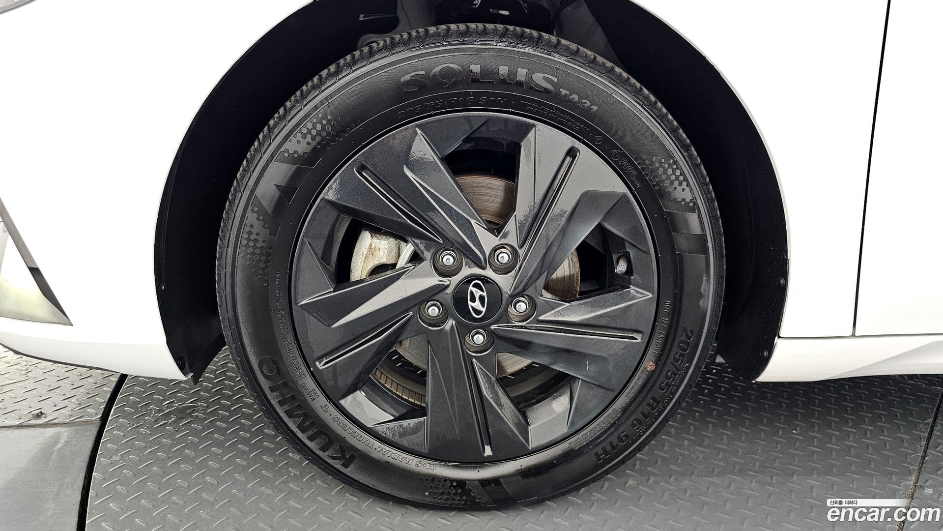 Main__Slider__Photo:AVANTE Hyundai 2023.2-4