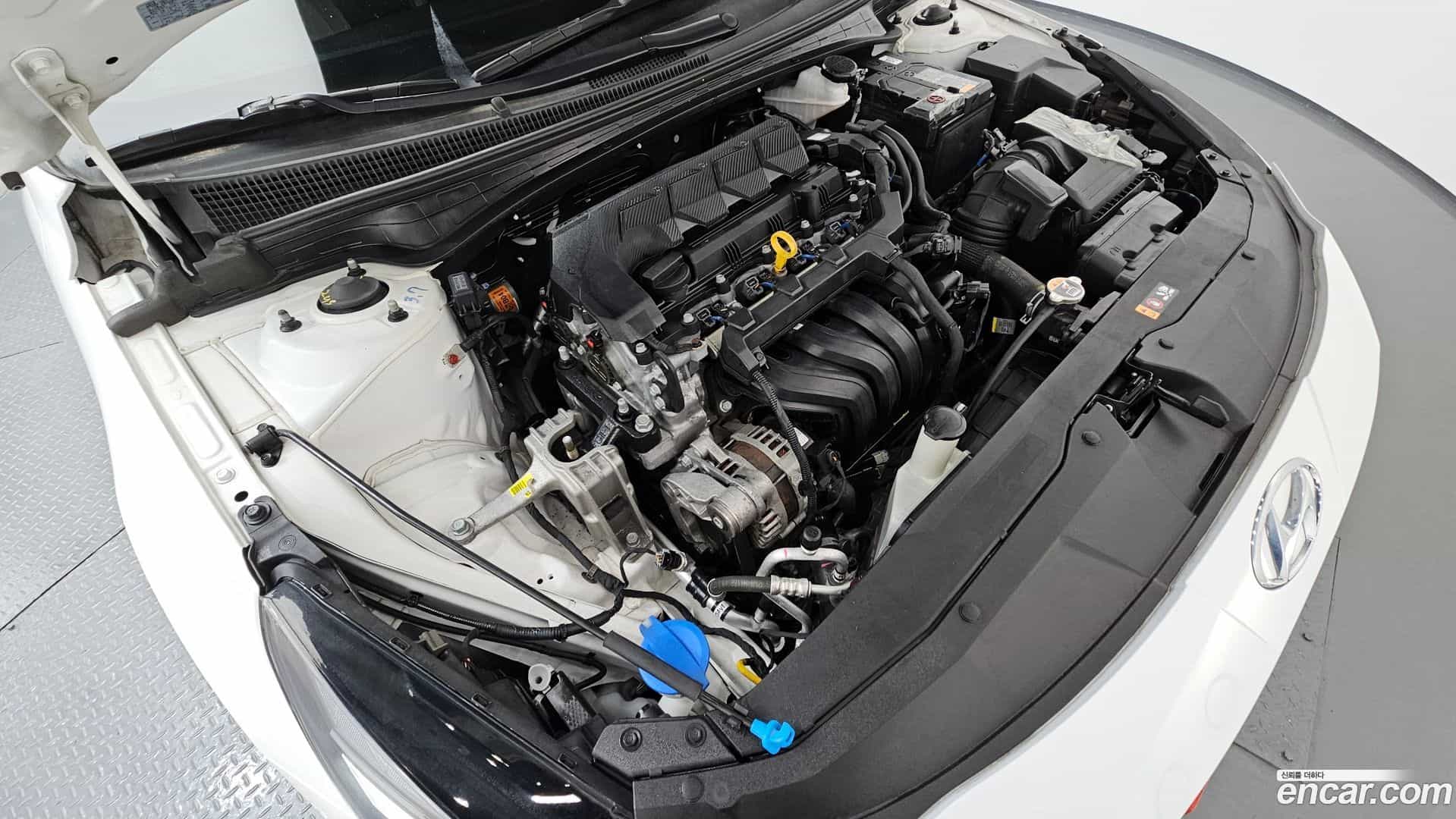 AVANTE Hyundai 2023.2-OUTER-006