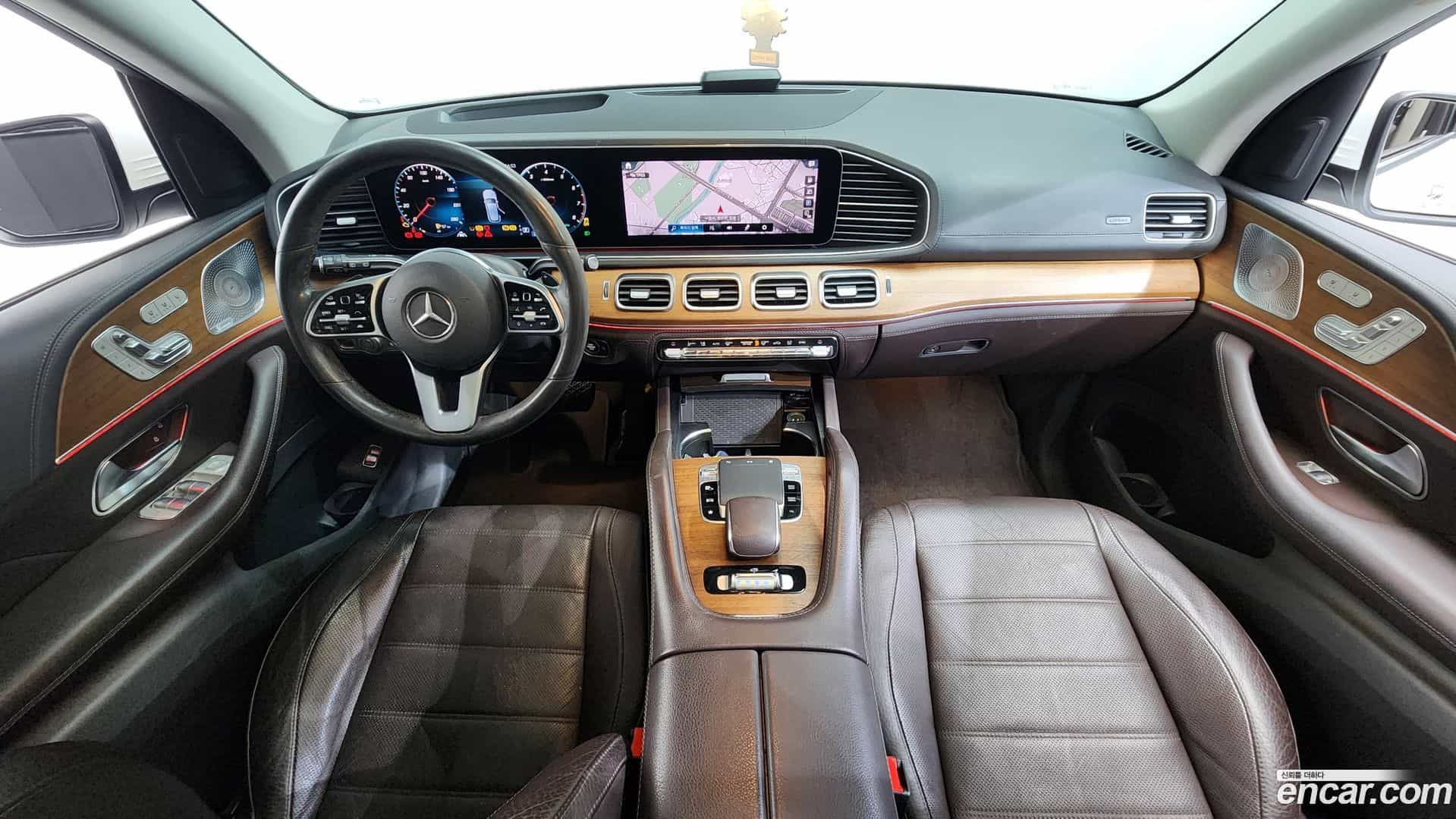 GLE-Class Mercedes-Benz 2020.5-INNER-007
