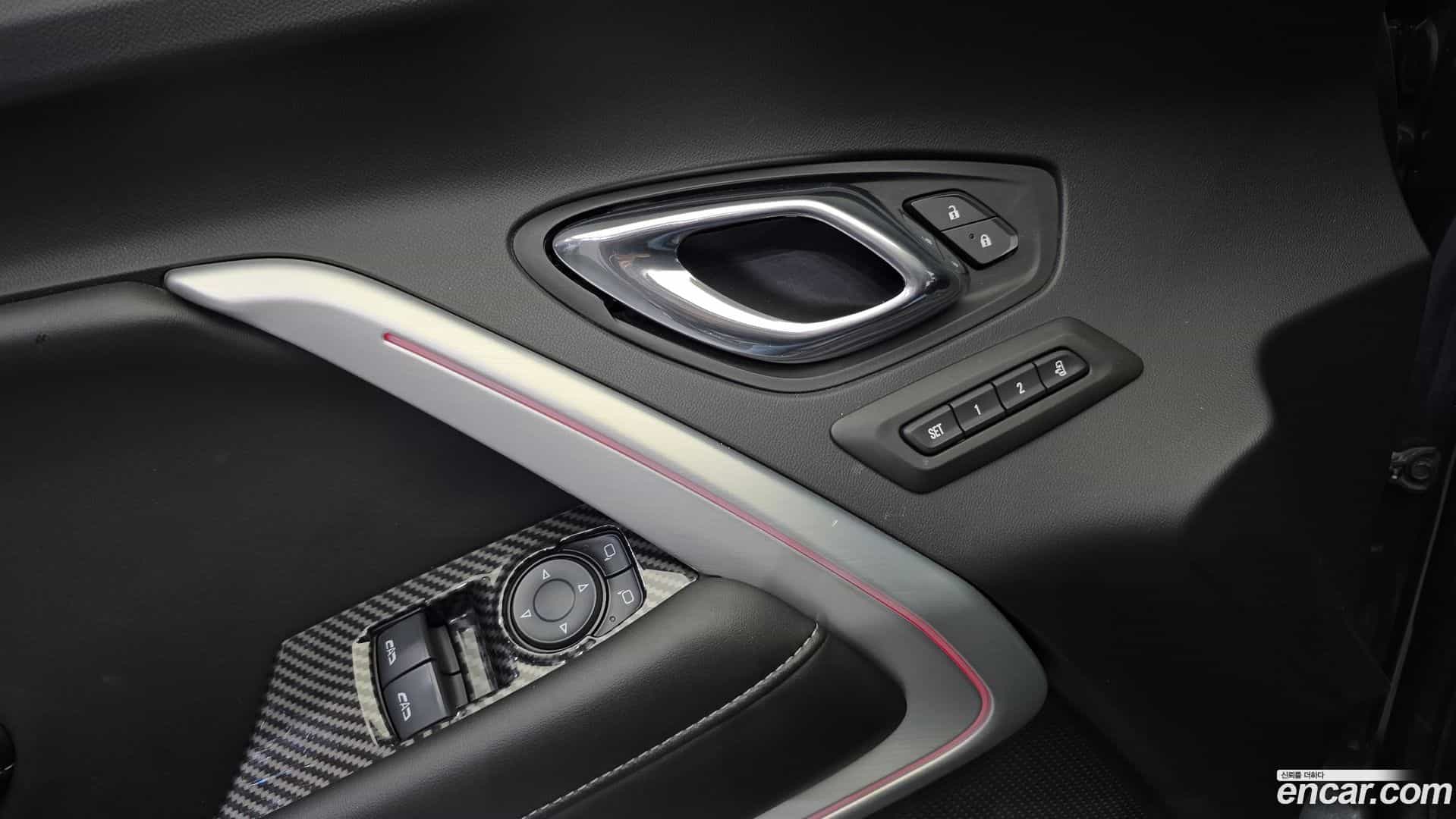 Camaro Chevrolet 2016.9-OPTION-016