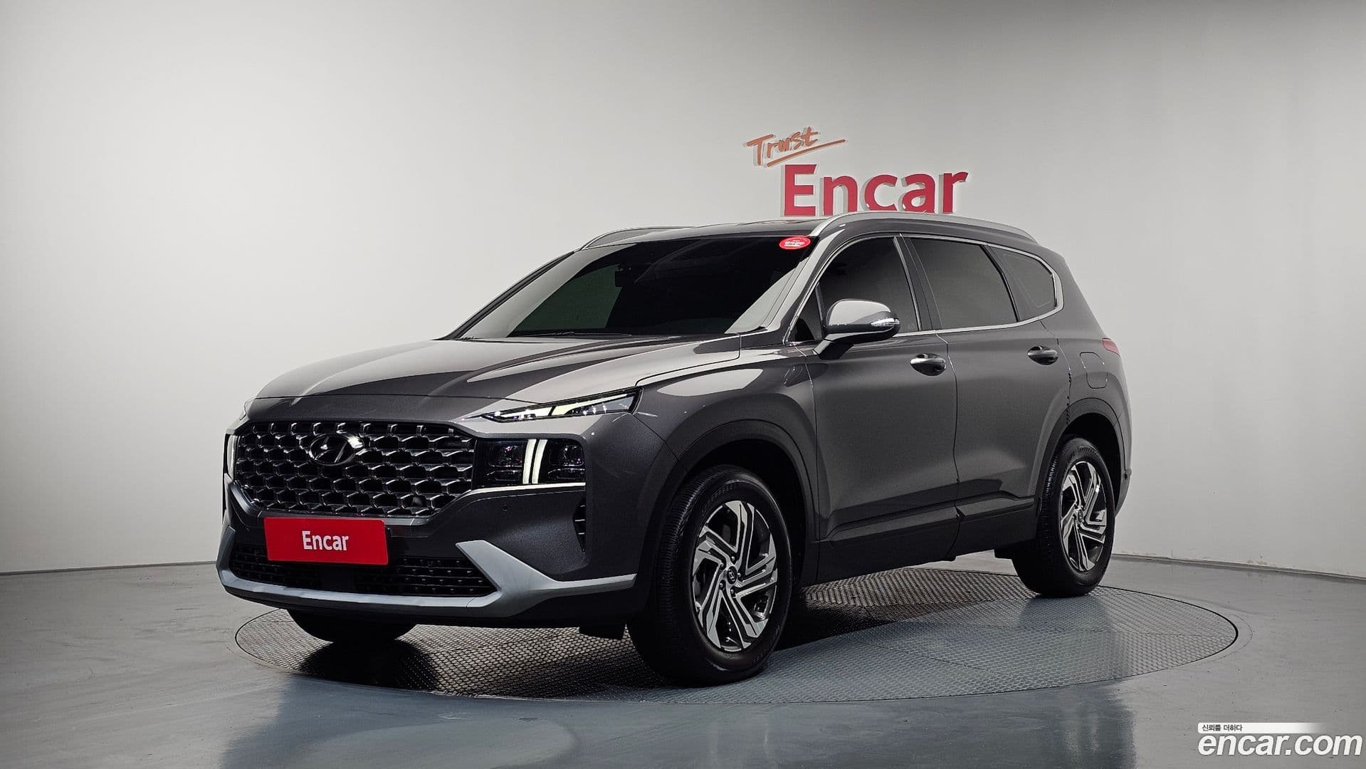 Main__Slider__Photo:Santafe Hyundai 2022.5-0