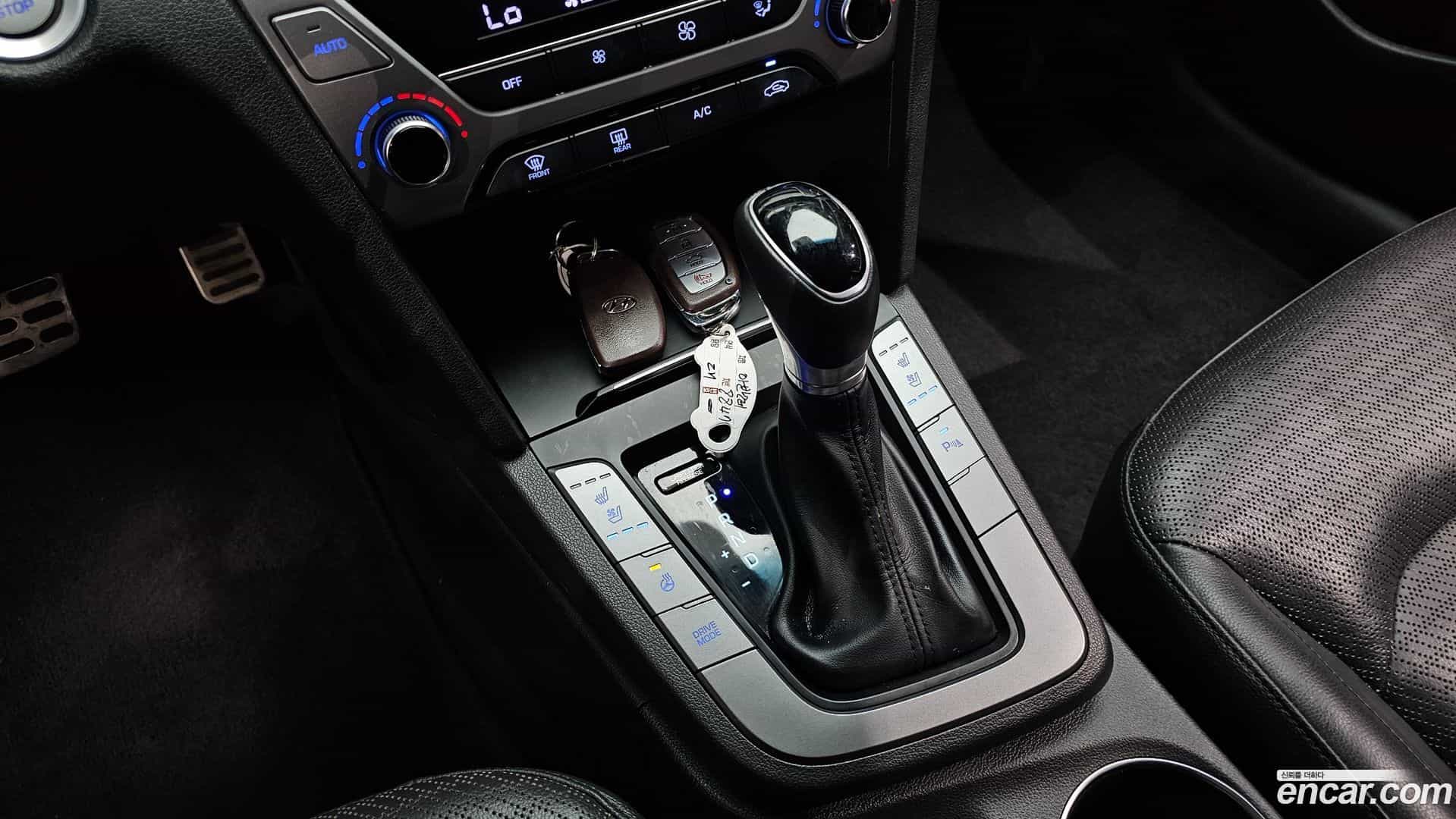 AVANTE Hyundai 2015.8-INNER-009