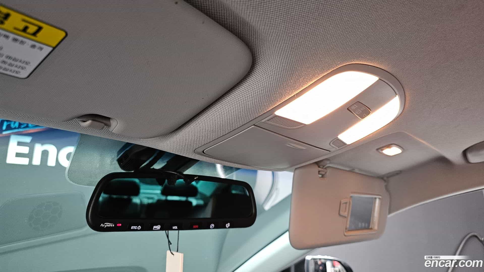 AVANTE Hyundai 2015.8-OPTION-020