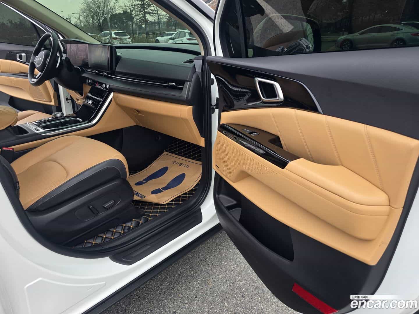 Canival Kia 2022.6-OPTION-016