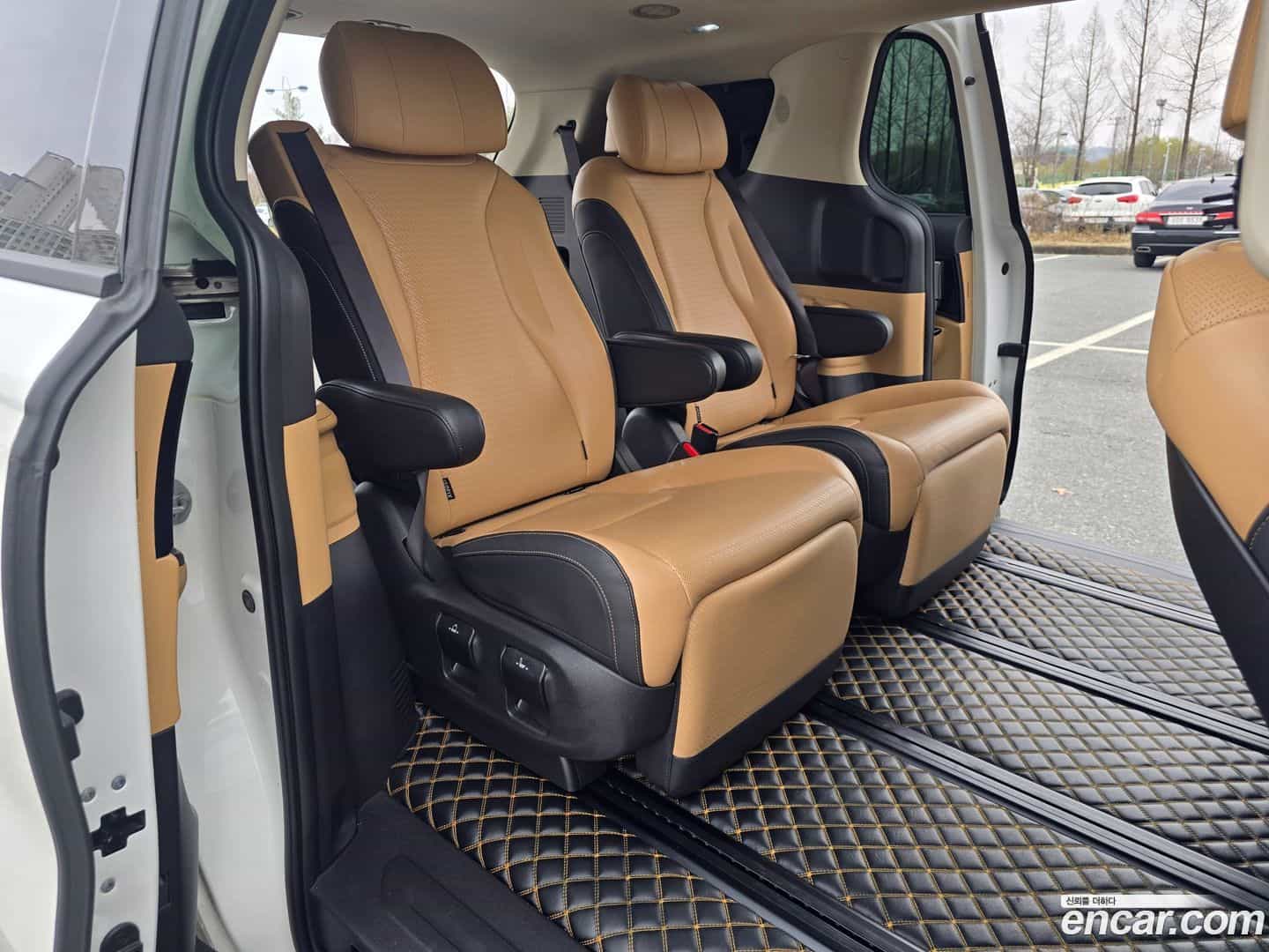 Canival Kia 2022.6-OPTION-018