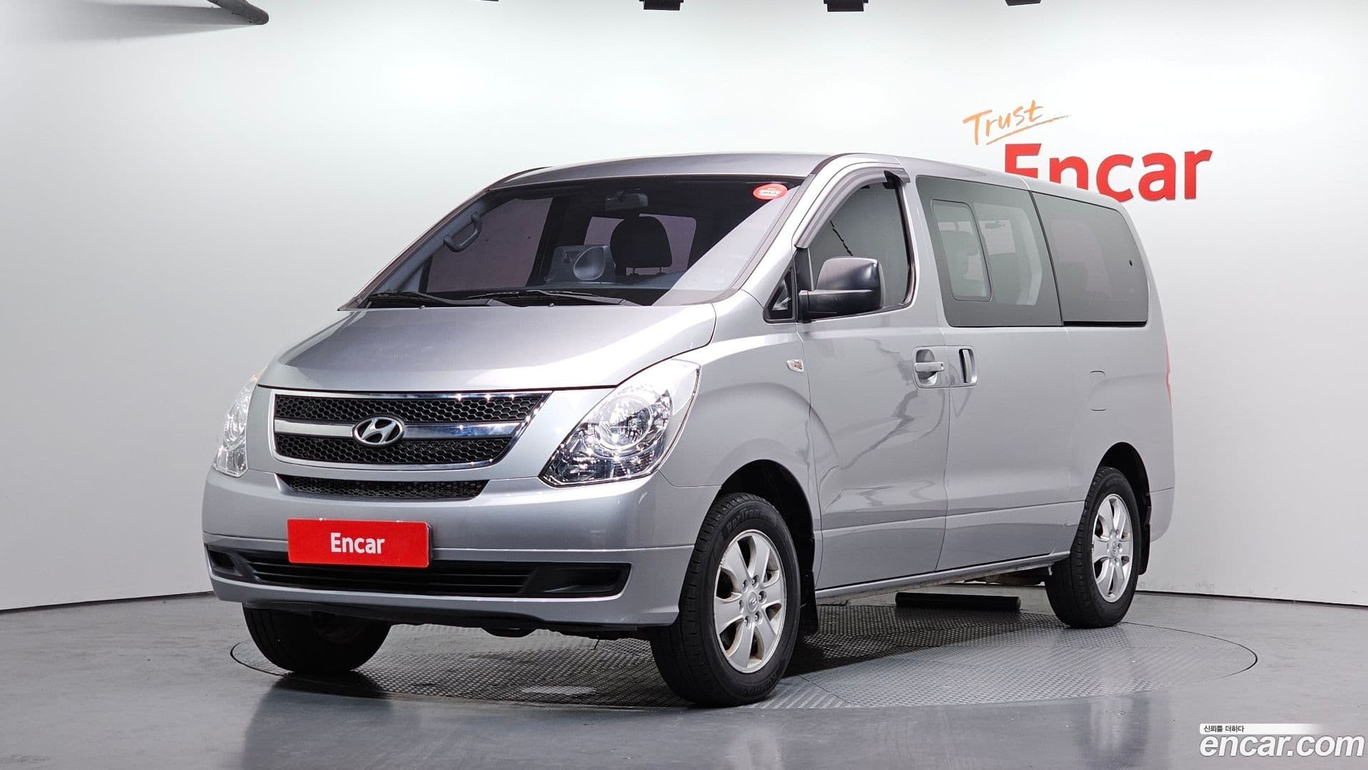 Main__Slider__Photo:Starex Hyundai 2015.3-0