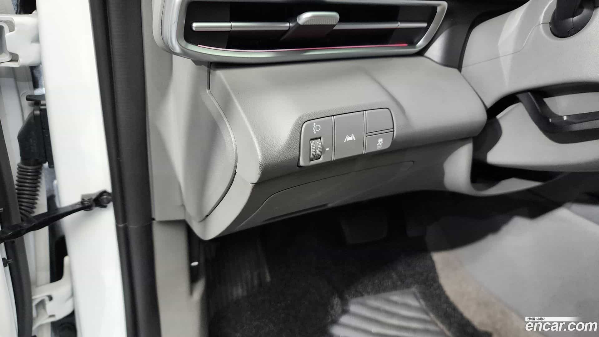 AVANTE Hyundai 2023.1-OPTION-018
