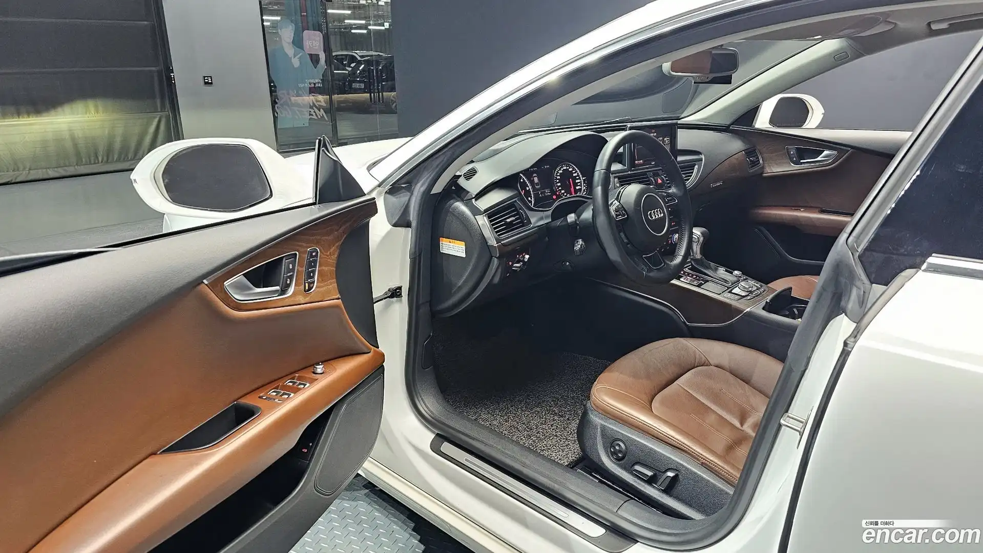 A7 Audi 2014.8-OPTION-015