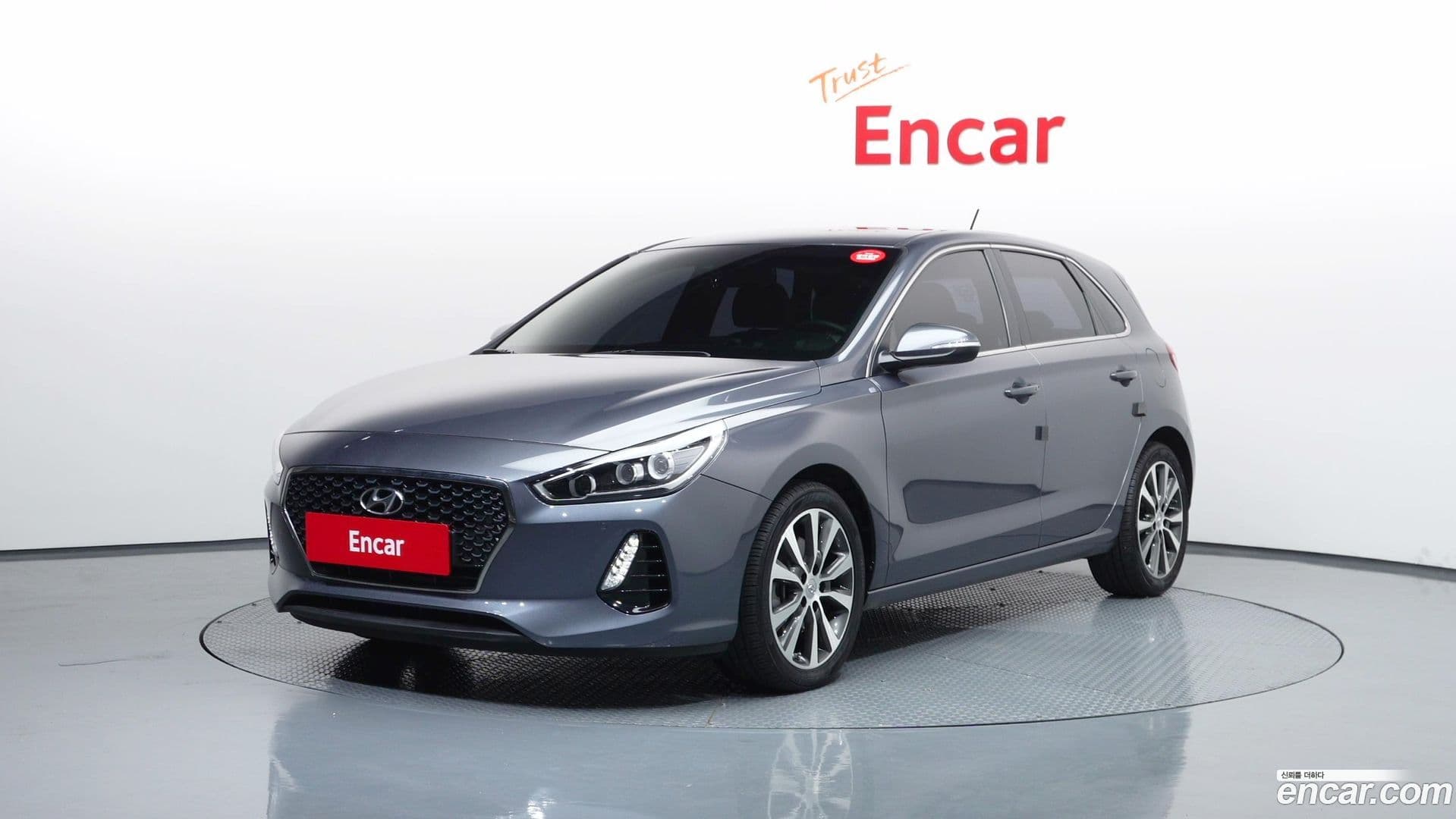 Main__Slider__Photo:i30 Hyundai 2017.8-0