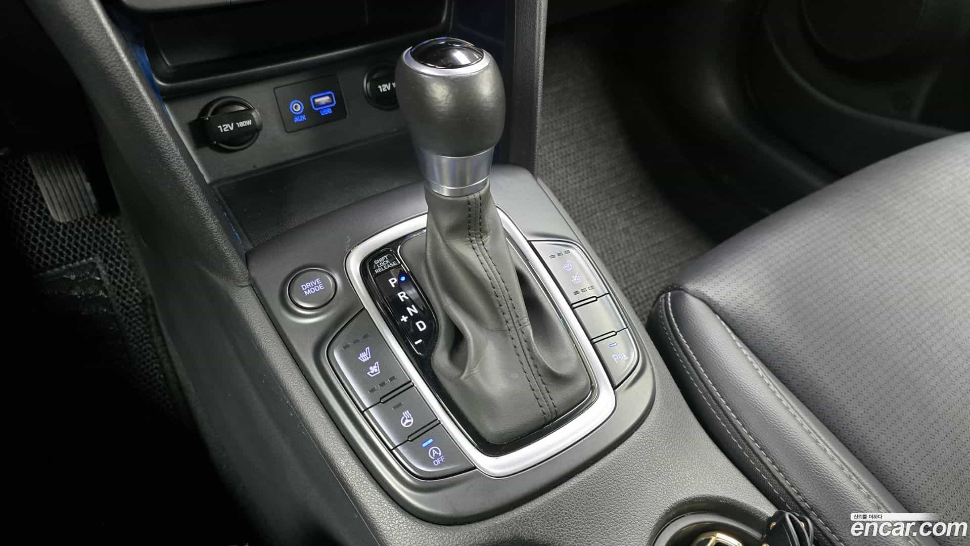 Kona Hyundai 2017.6-INNER-009