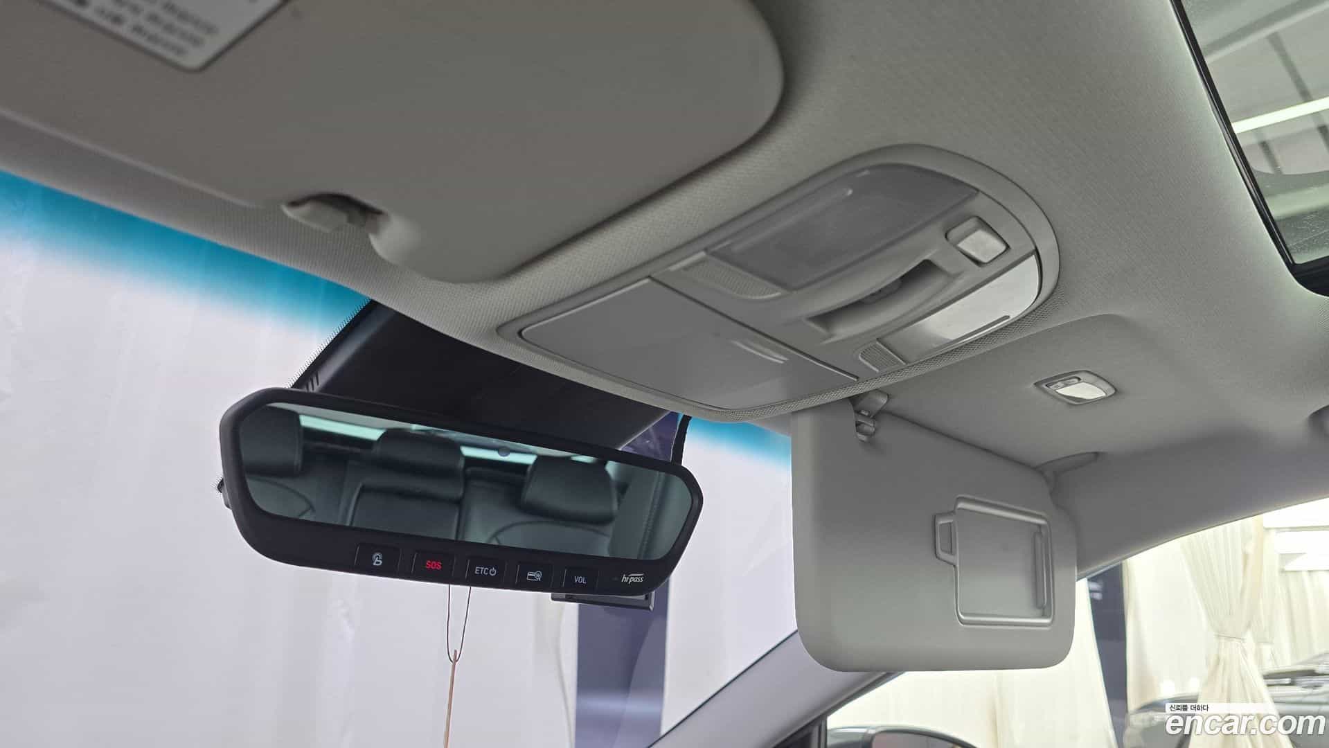 Kona Hyundai 2017.6-OPTION-022