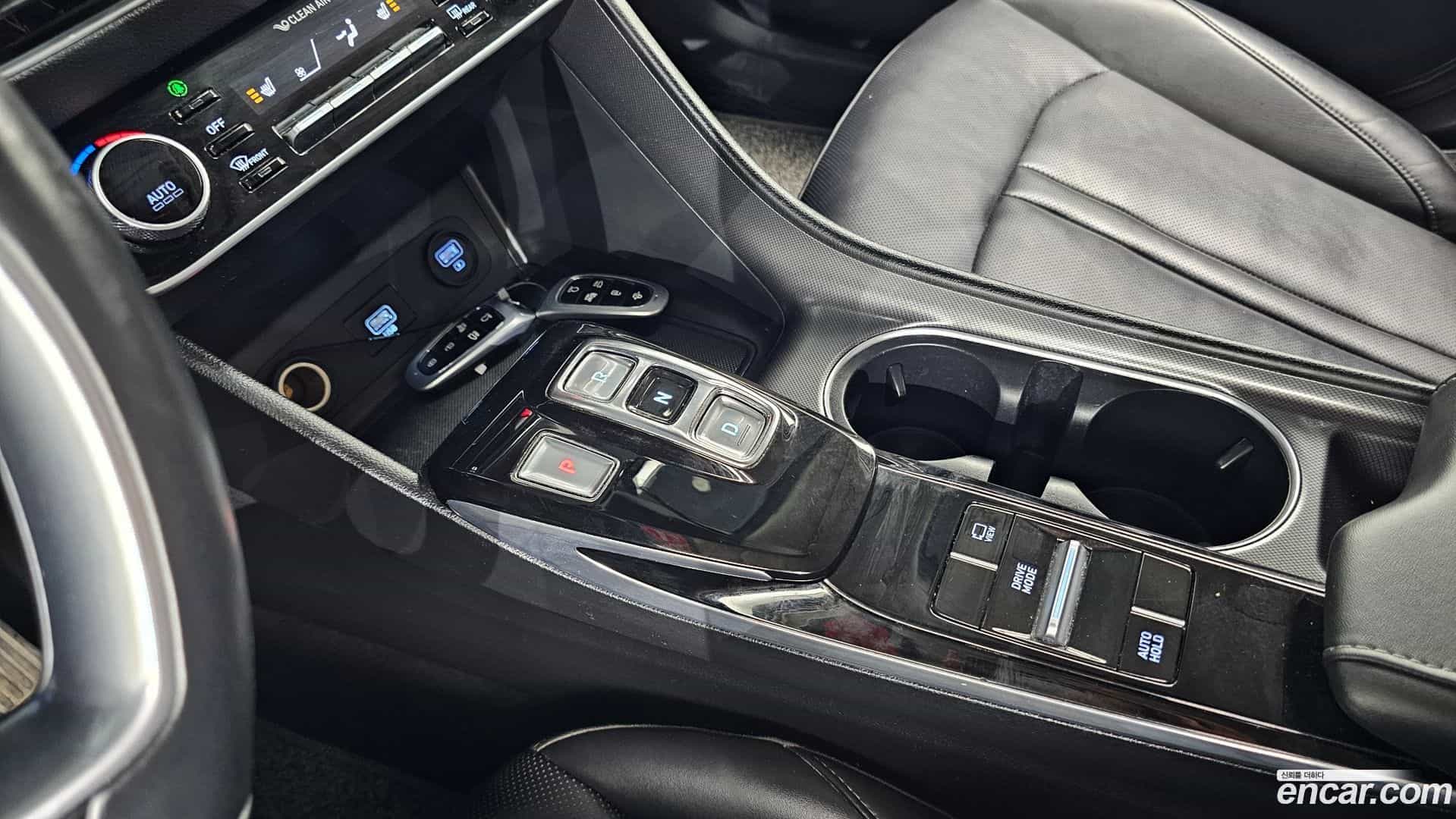 Sonata Hyundai 2020.0-INNER-009