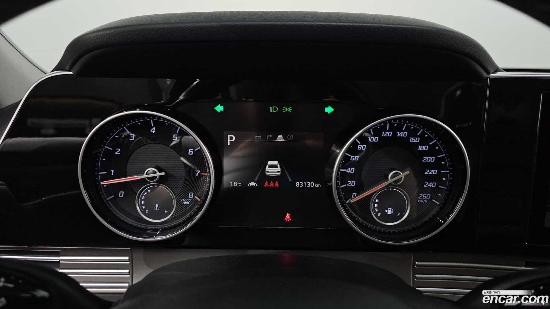 Grandeur Hyundai 2020.0-INNER-008