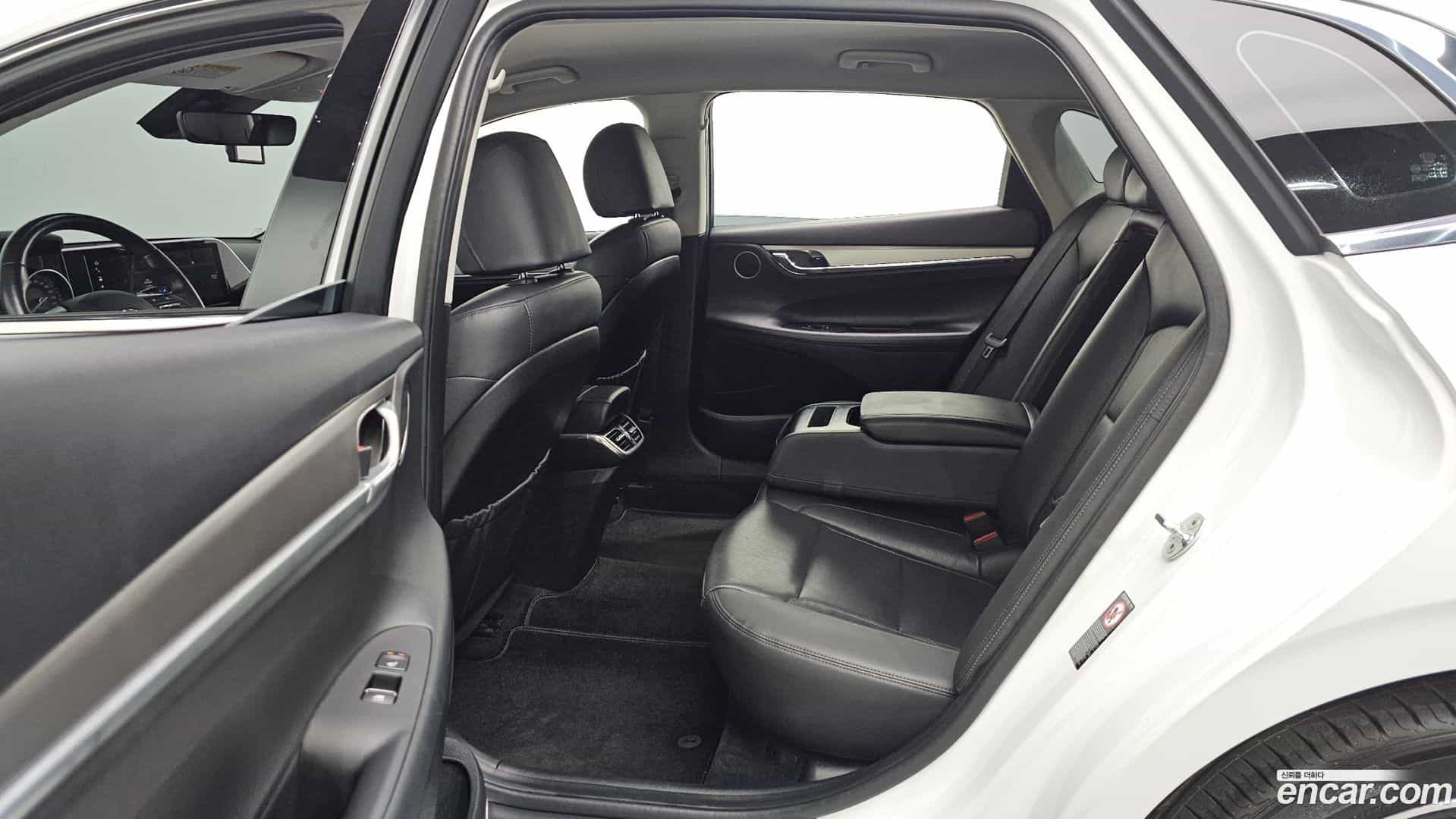 Grandeur Hyundai 2020.0-OPTION-017