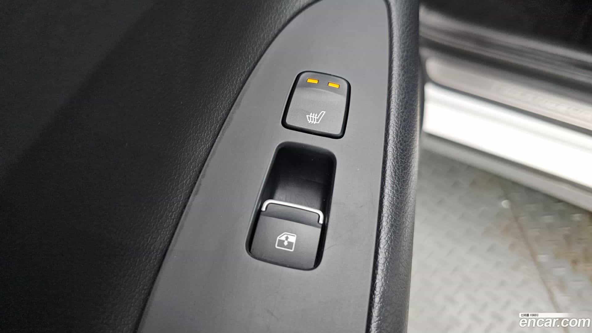 Grandeur Hyundai 2020.0-OPTION-023