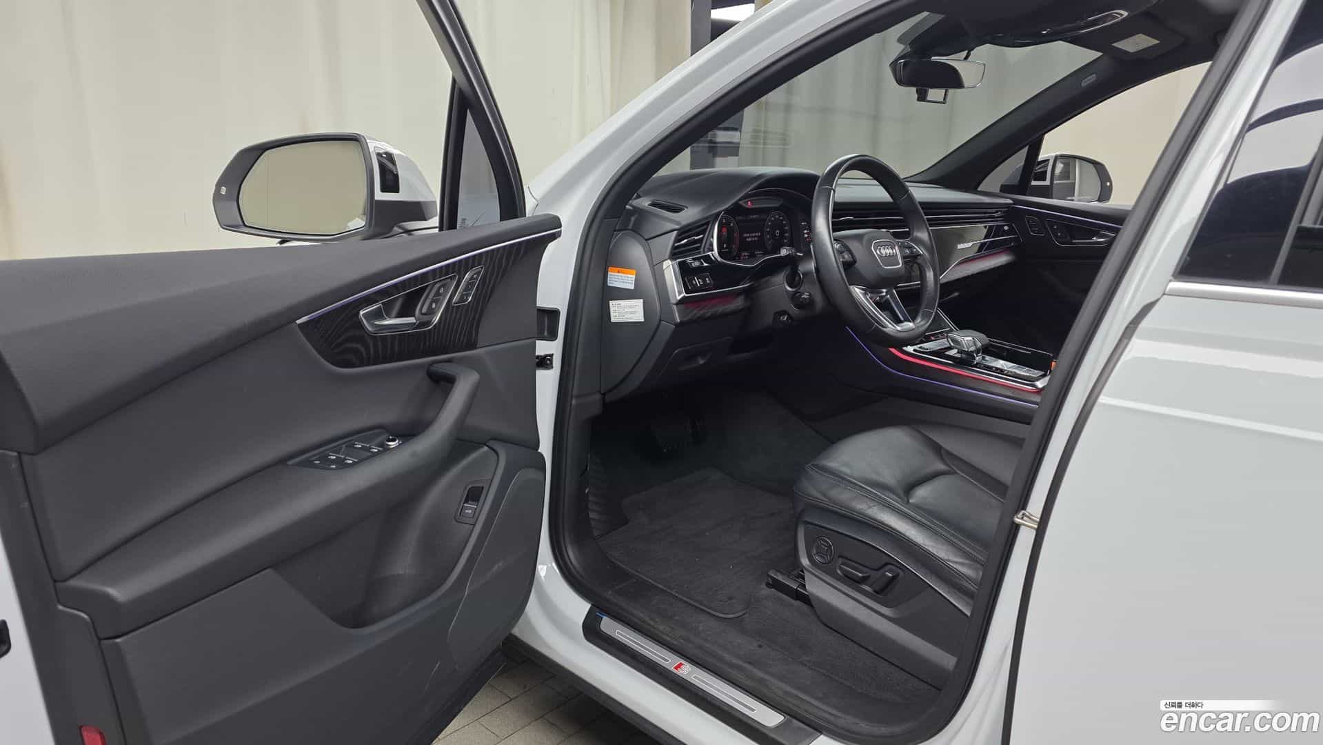 Q7 Audi 2021.9-INNER-010