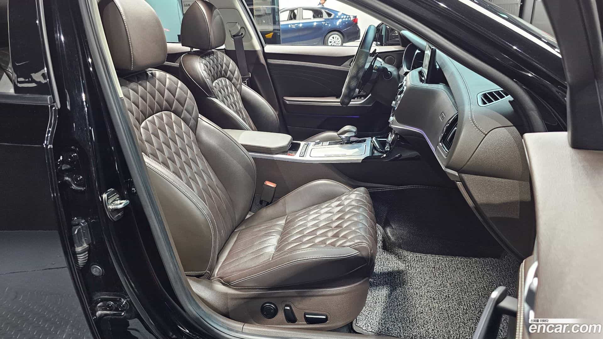 Stinger Kia 2020.8-INNER-010